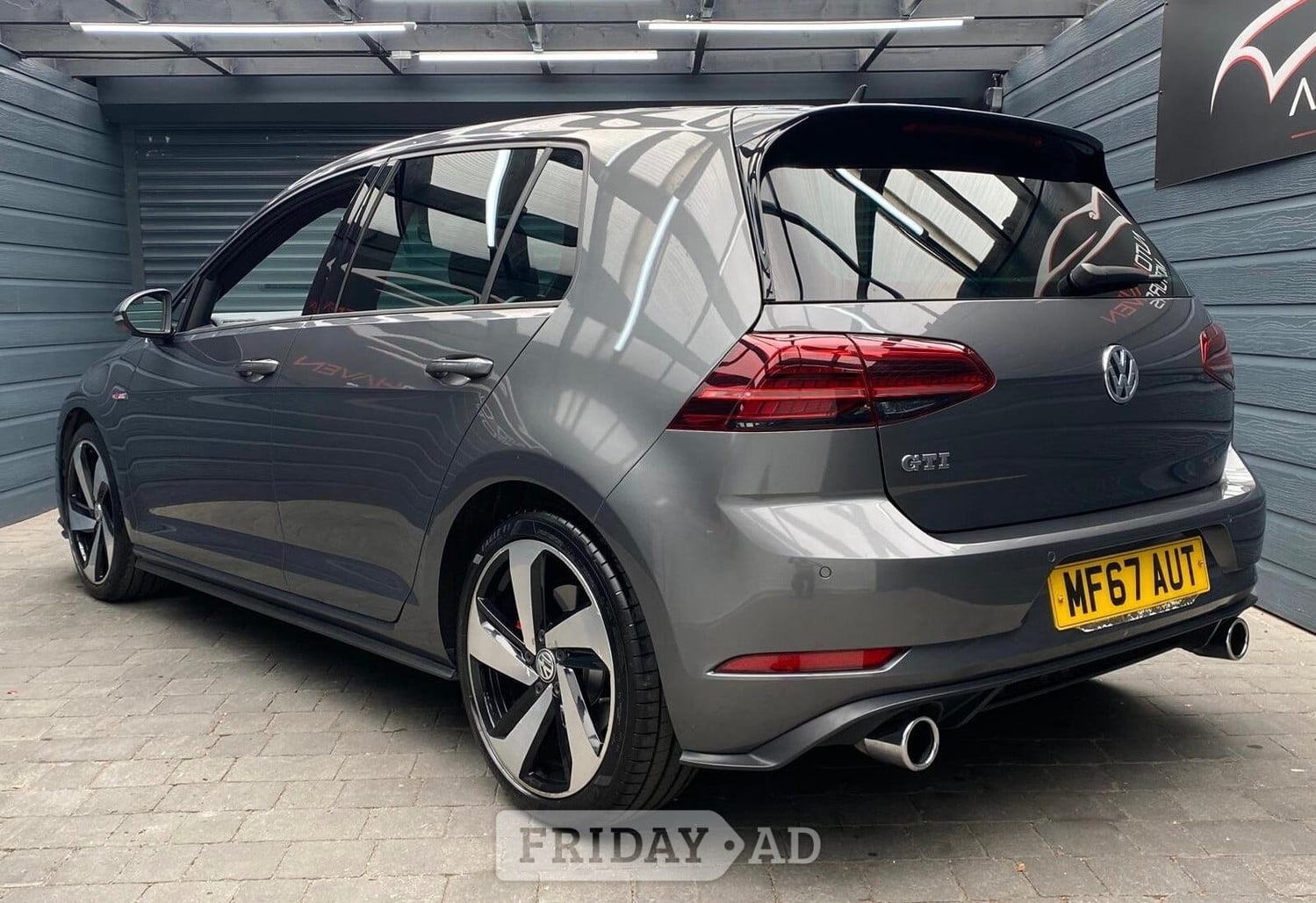 Volkswagen Golf 2017 - Cars