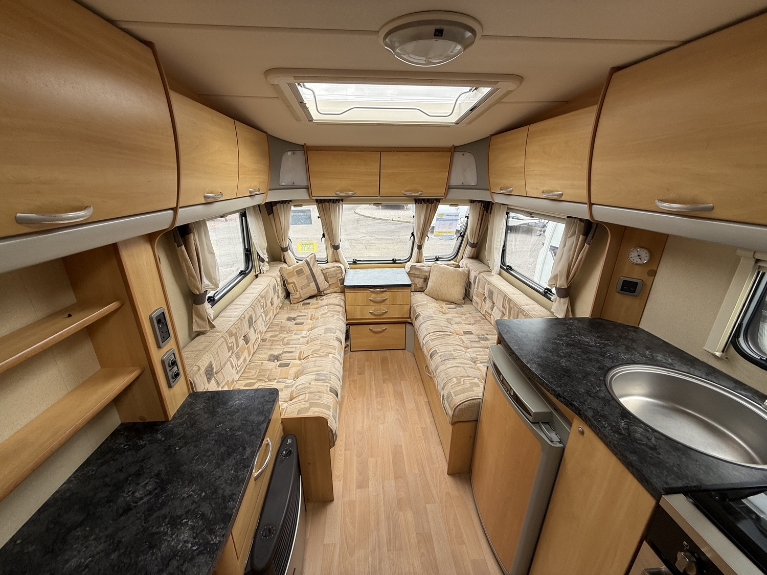 [2 berth ]Sterling Europa 460