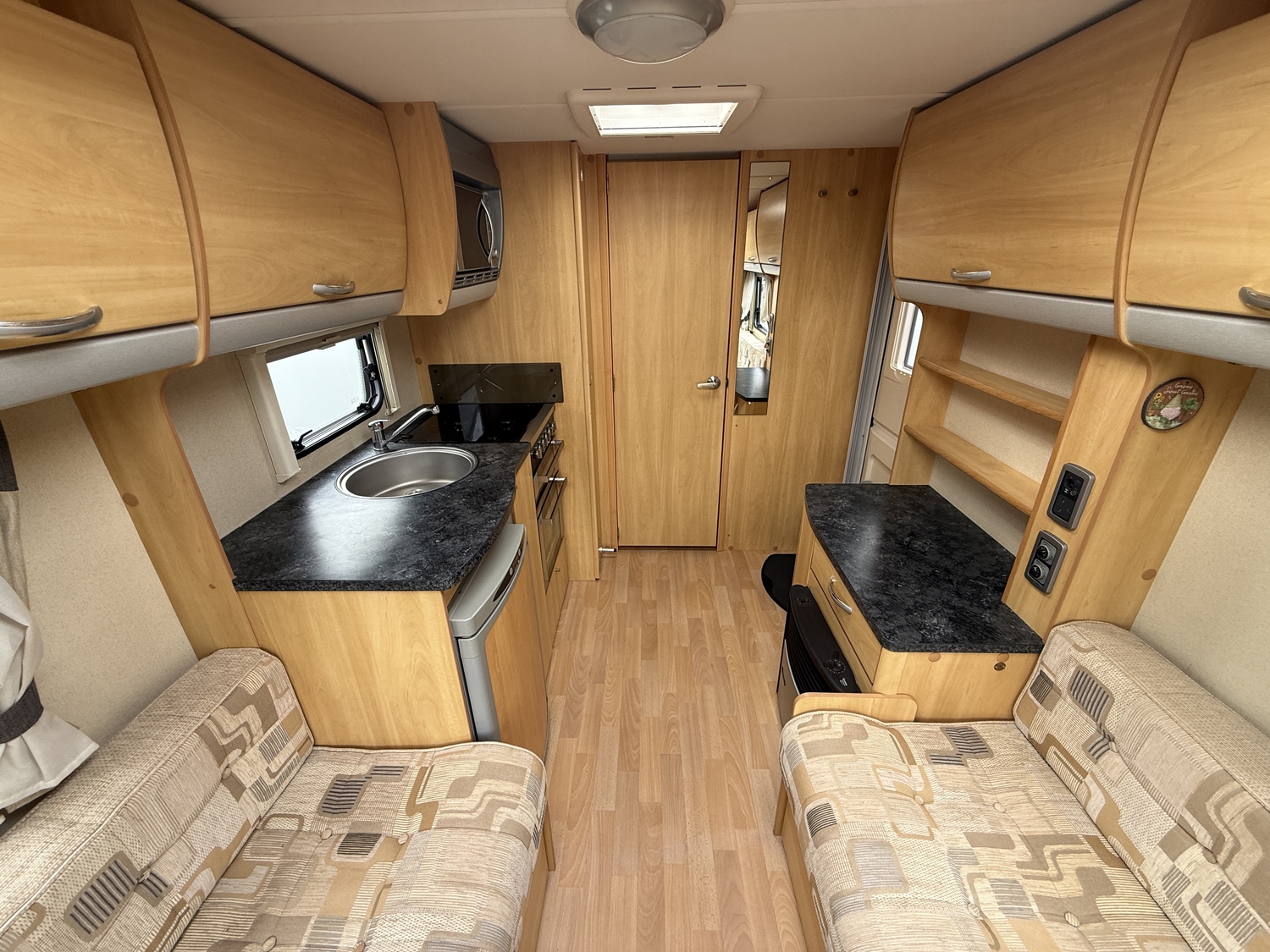 Sterling Europa 460 2009 - Motorhomes & Caravans in Nottingham