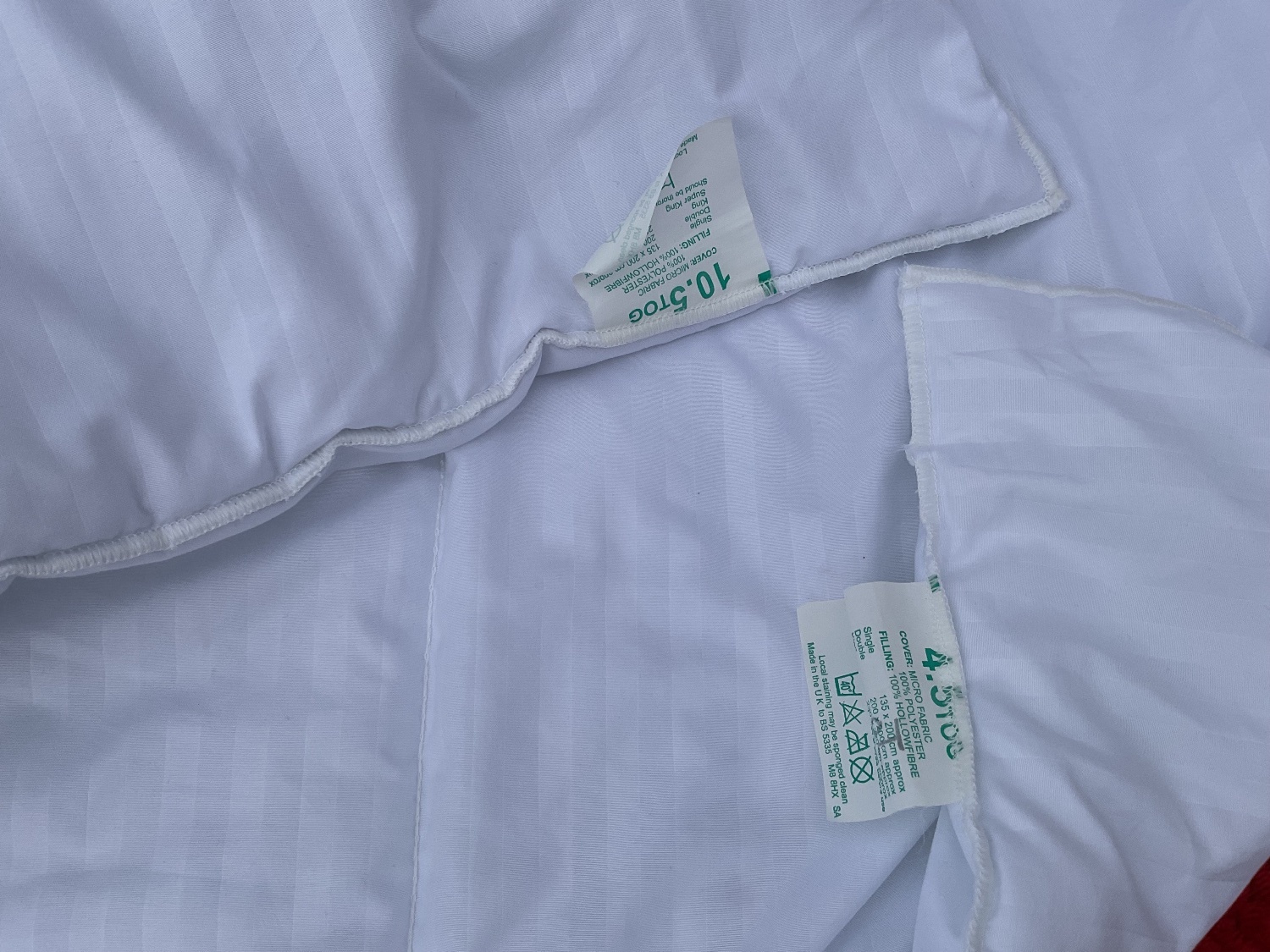 2 x DUVALAY SLEEPING BAG BUNDLES WITH SUMMER &amp;WINTER QUILTS