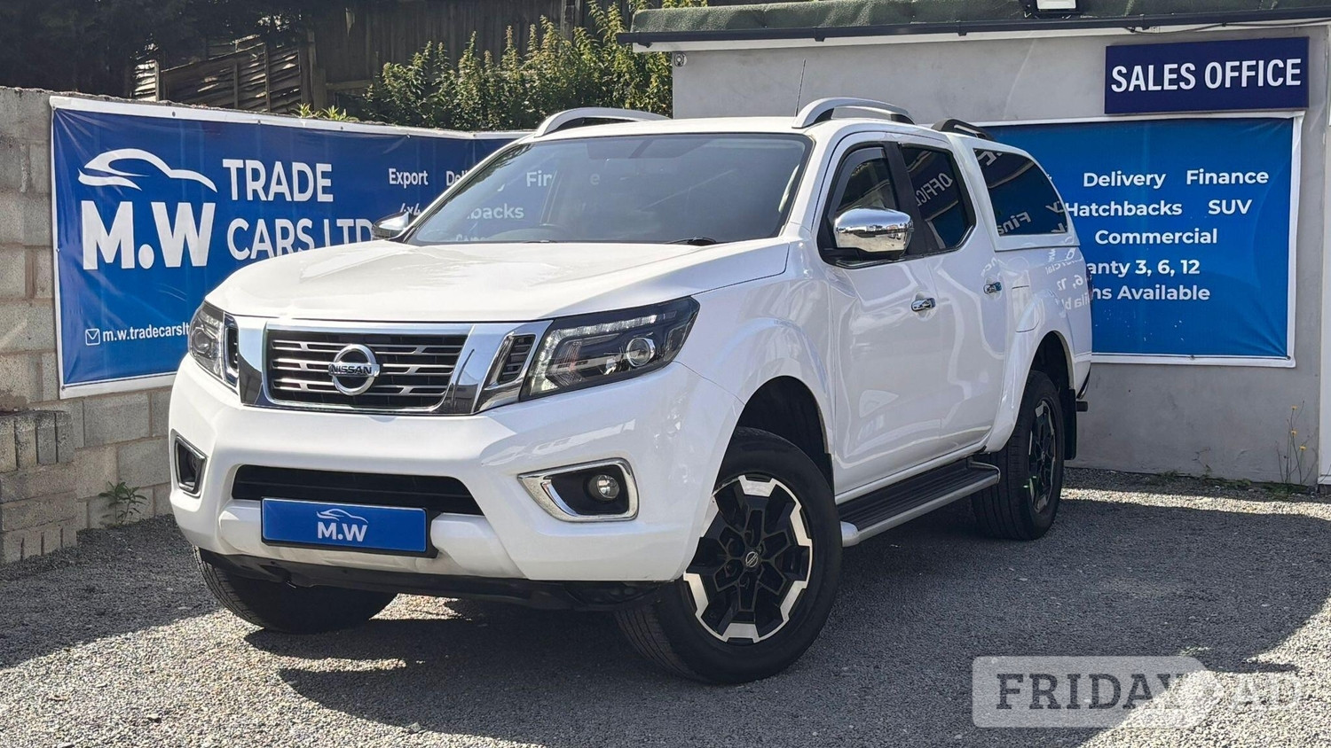 [ berth ]Nissan Navara