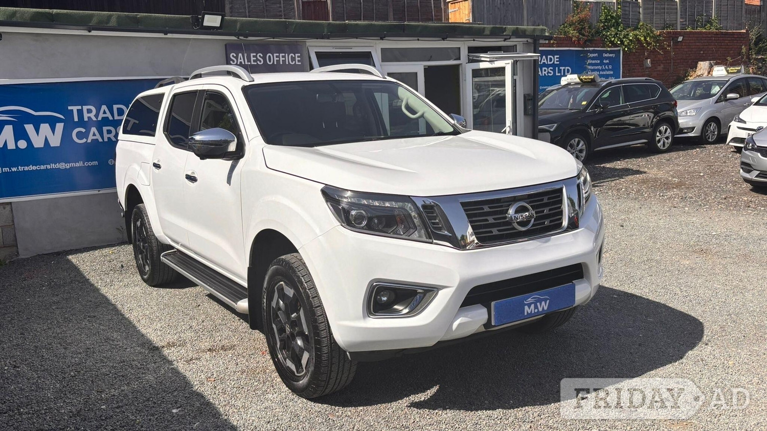 Nissan Navara 2021 - Vans & Commercial Vehicles in Dudley