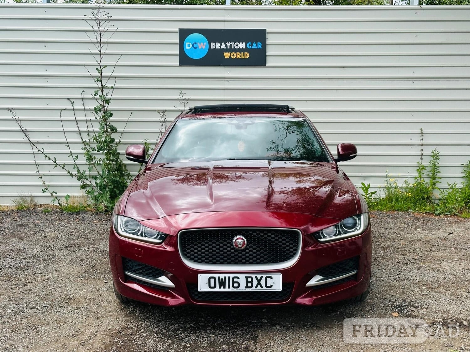 [ berth ]Jaguar XE