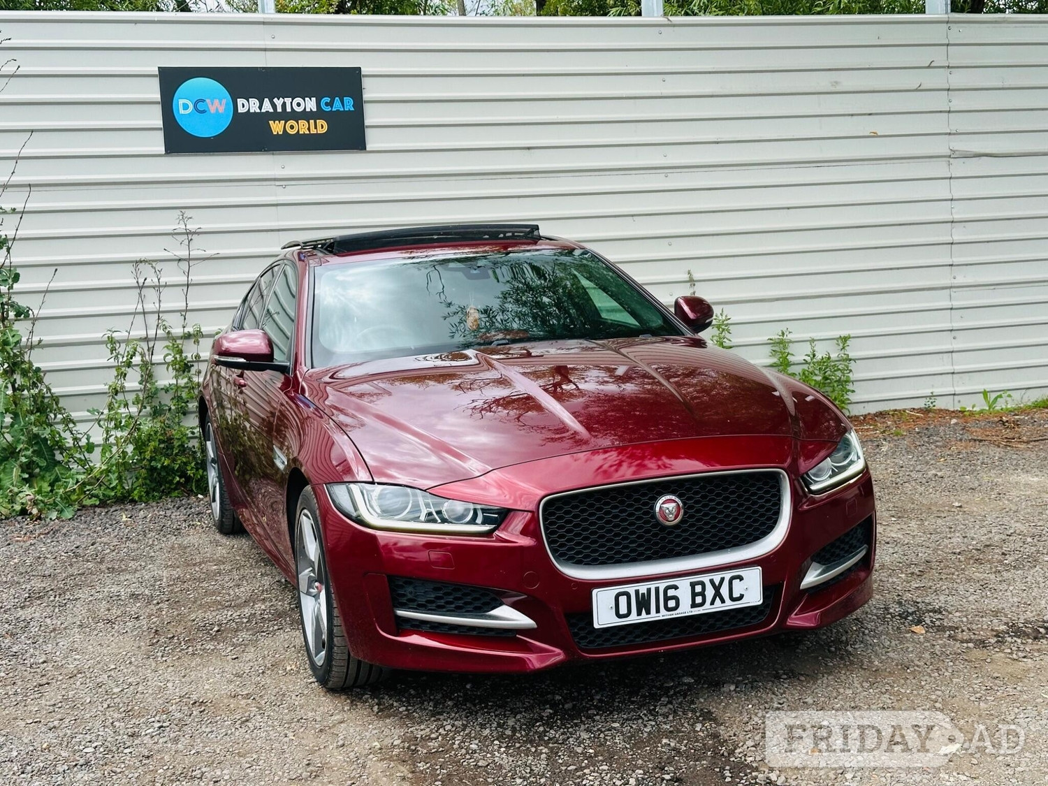 Jaguar XE 2016 in Hillingdon