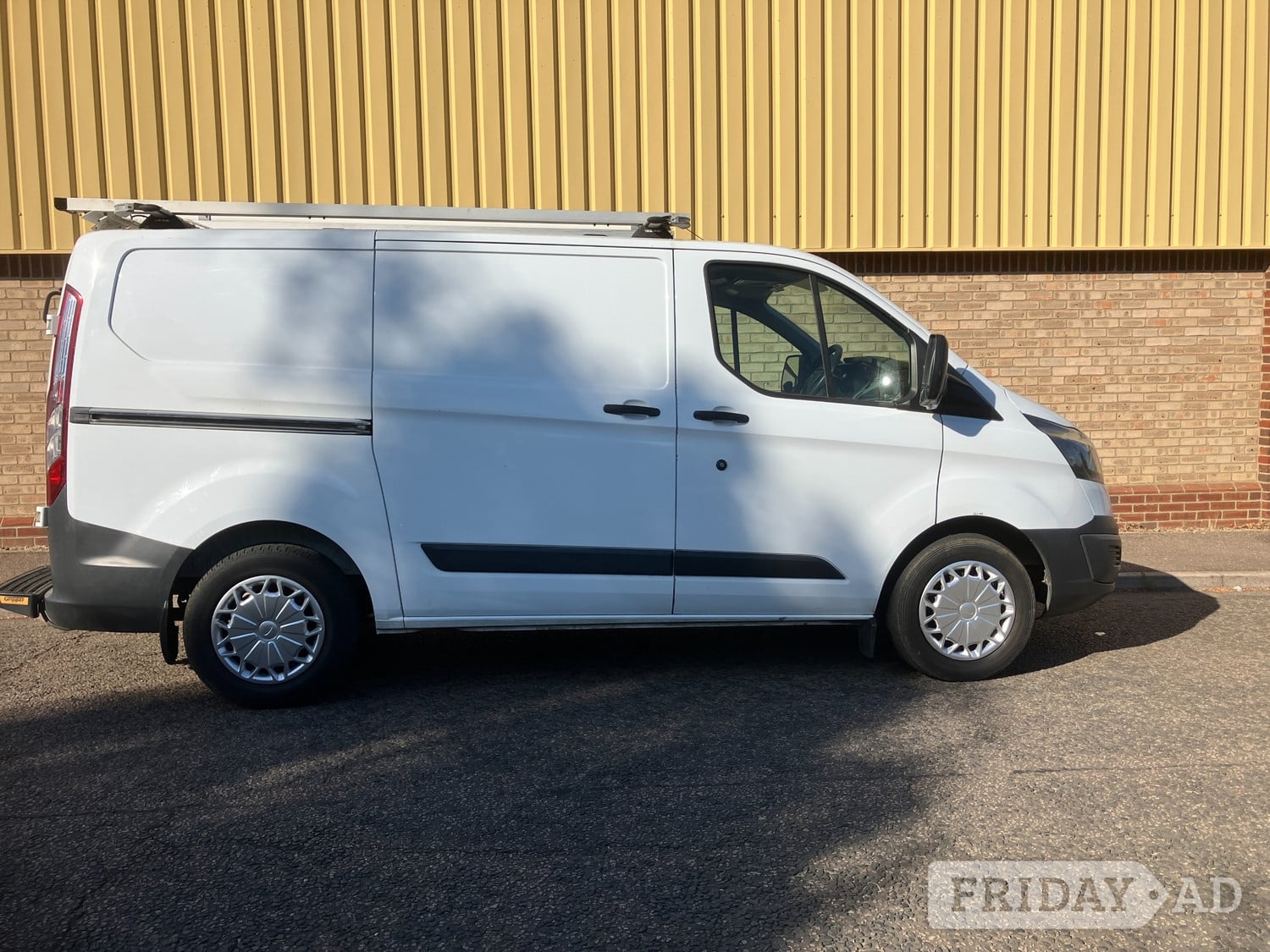 Ford Transit Custom 2015 - Vans & Commercial Vehicles in Ashbourne