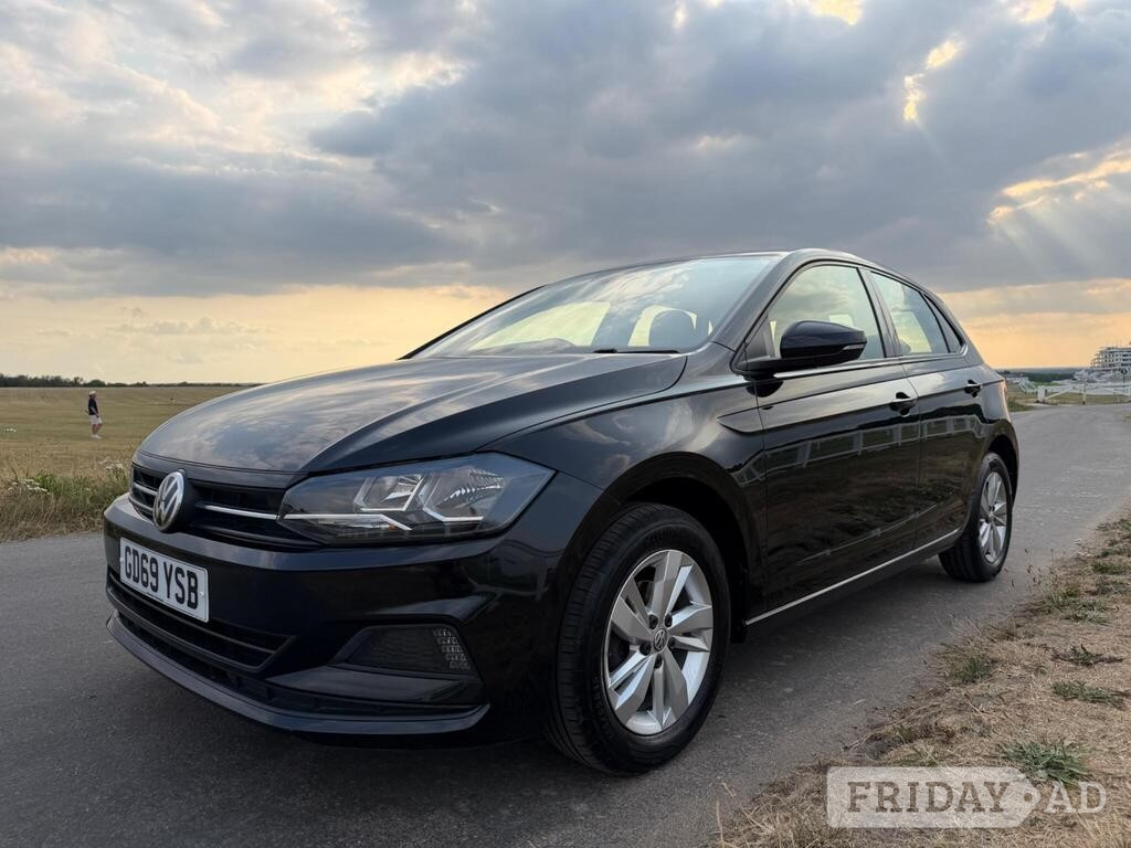 [ berth ]Volkswagen Polo