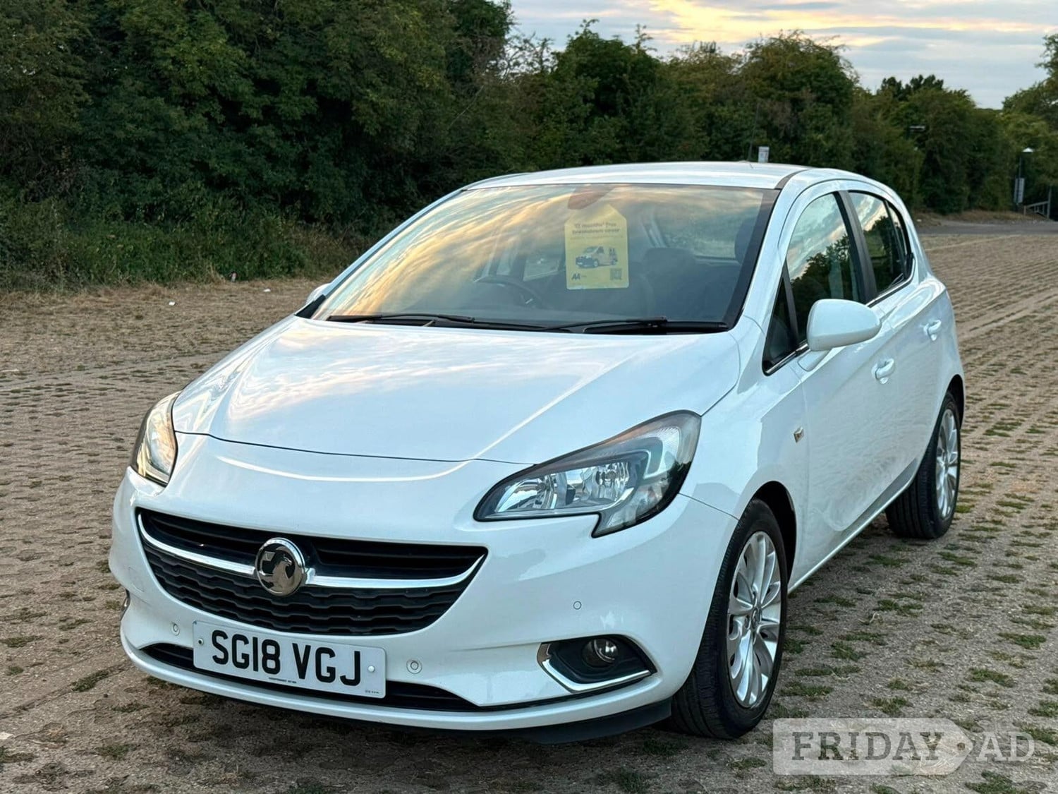 Vauxhall Corsa 2018 - Cars in Swanley
