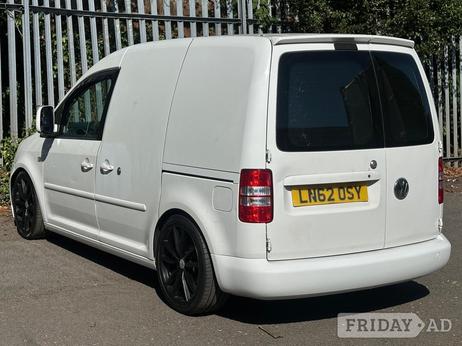 Volkswagen Caddy 2012 - Vans & Commercial Vehicles in Cardiff