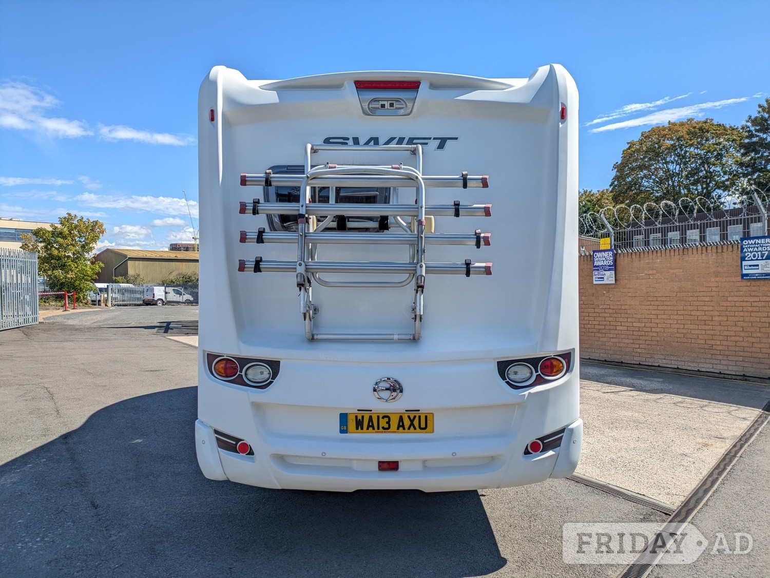 Swift Sundance 2013 - Motorhomes & Caravans in Bracknell