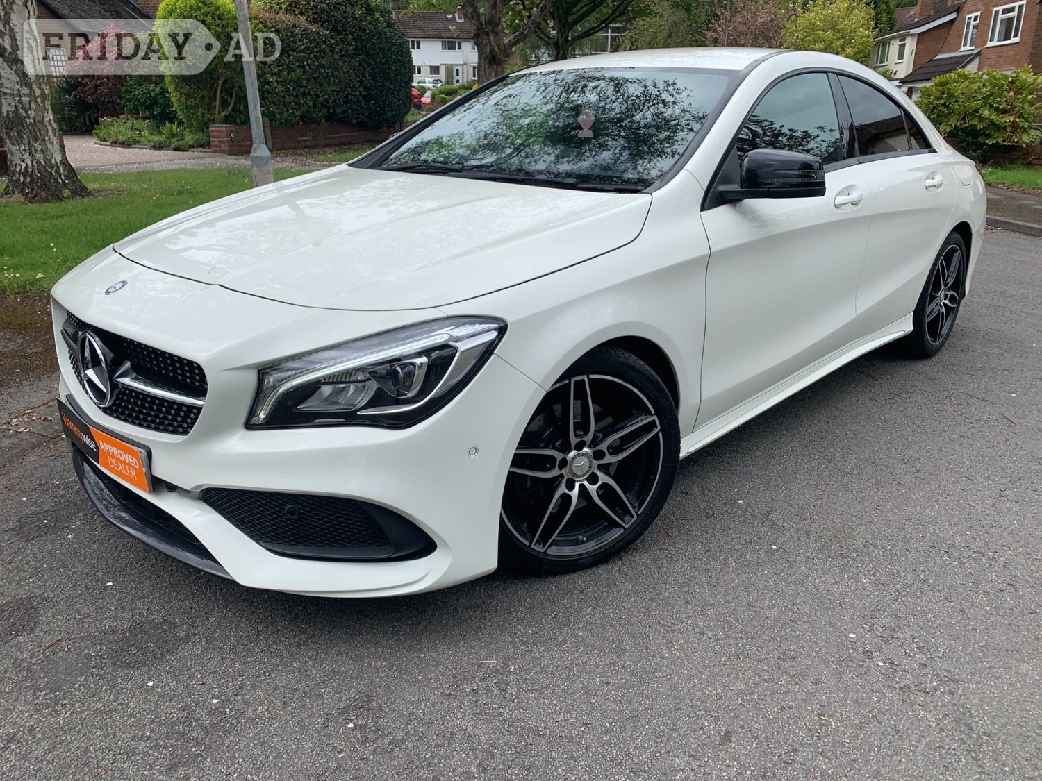 [ berth ]Mercedes-Benz CLA Class