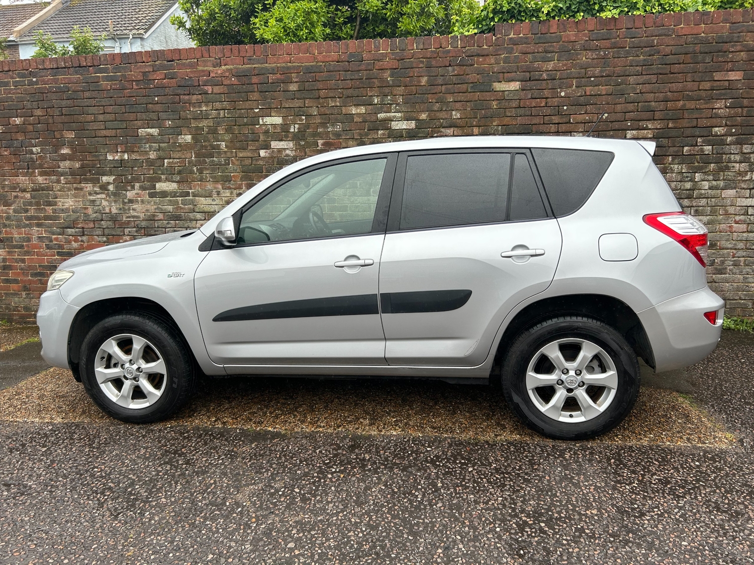 [ berth ]Toyota RAV4