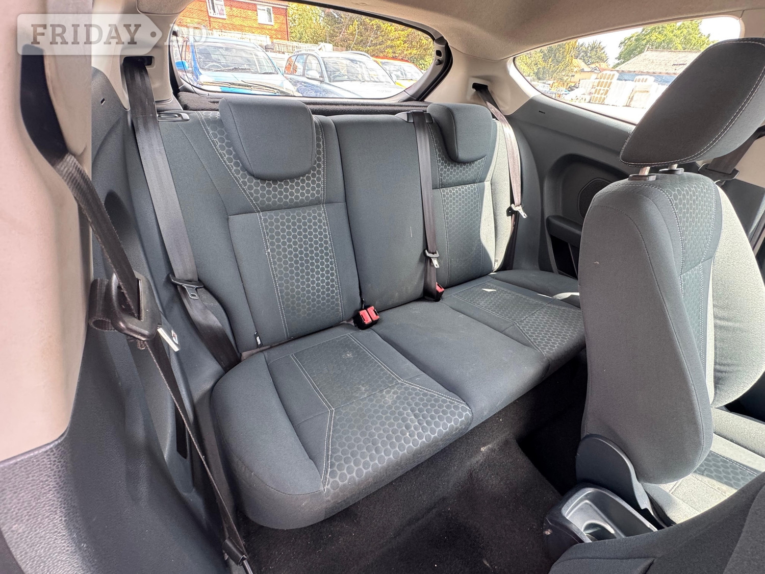 Ford Fiesta 2010 - Cars