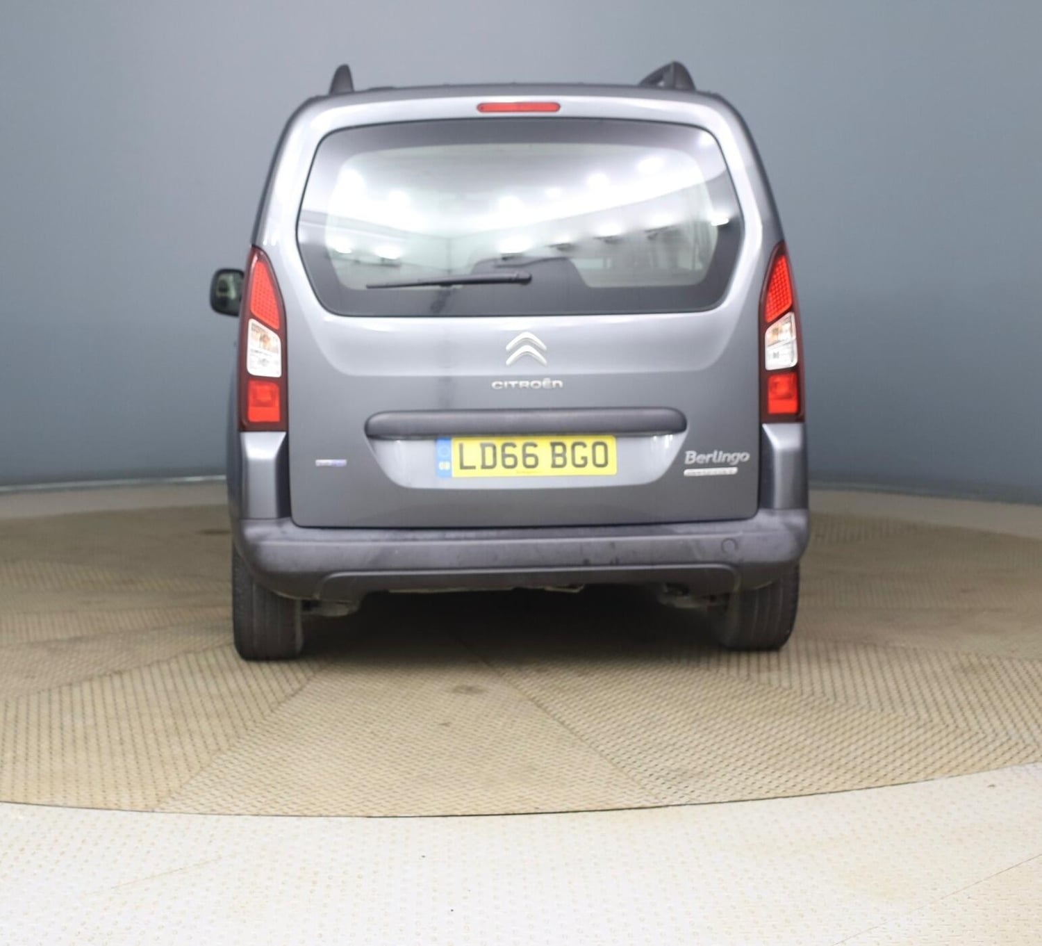 Citroen Berlingo 2016 - Cars