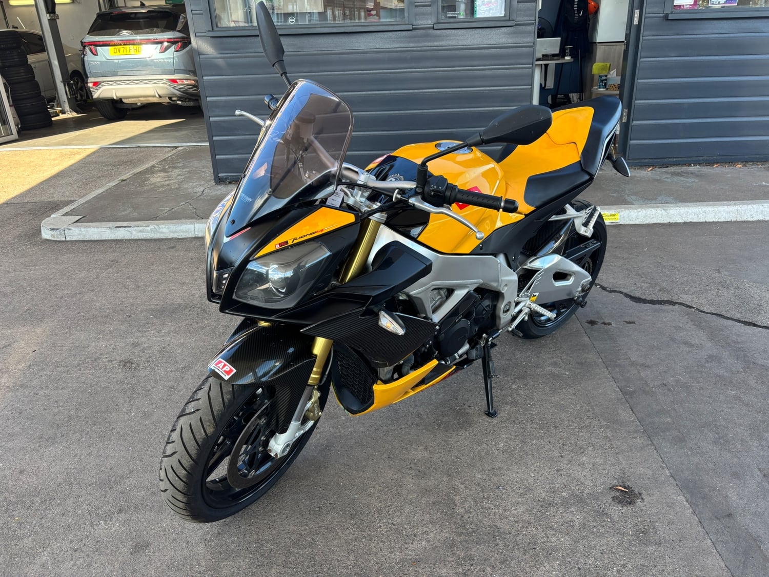 Aprilia Tuono 2012 - Motorbikes, Scooters & Quads in Nottingham