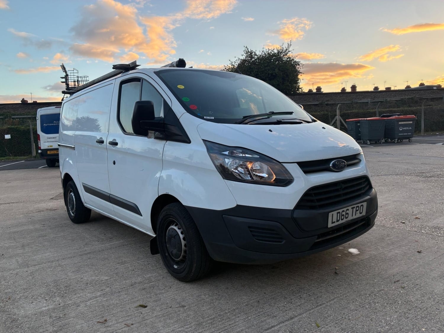Ford Transit Custom 2016 - Vans & Commercial Vehicles