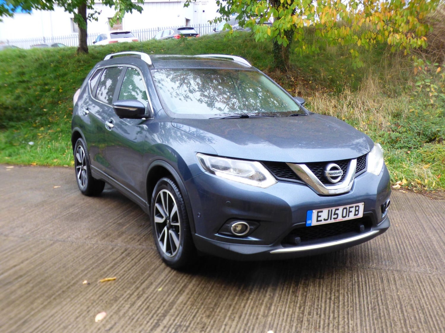 Nissan X-Trail 2015 - Cars in Bradford