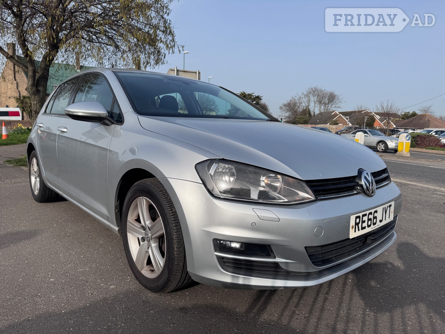 Volkswagen Golf 2016 - Cars in Lancing