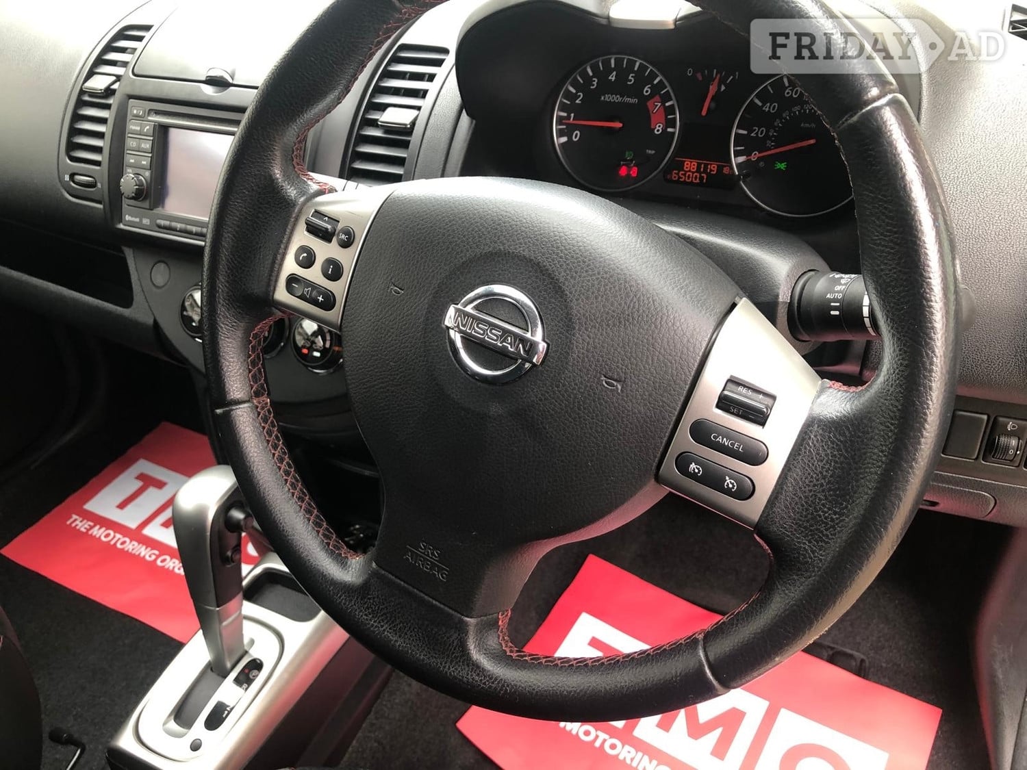 Nissan Note 2011 - Cars