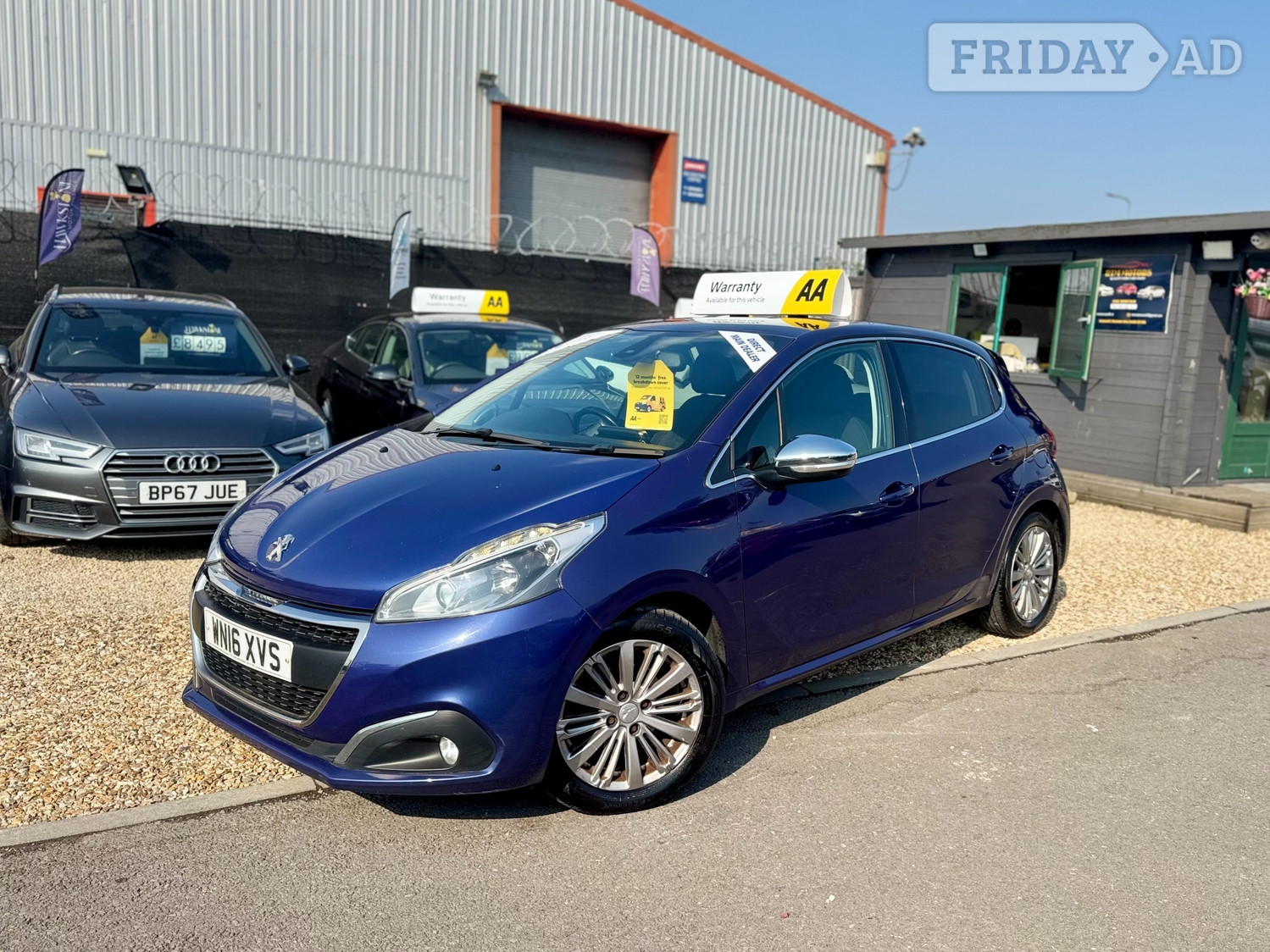 [ berth ]Peugeot 208