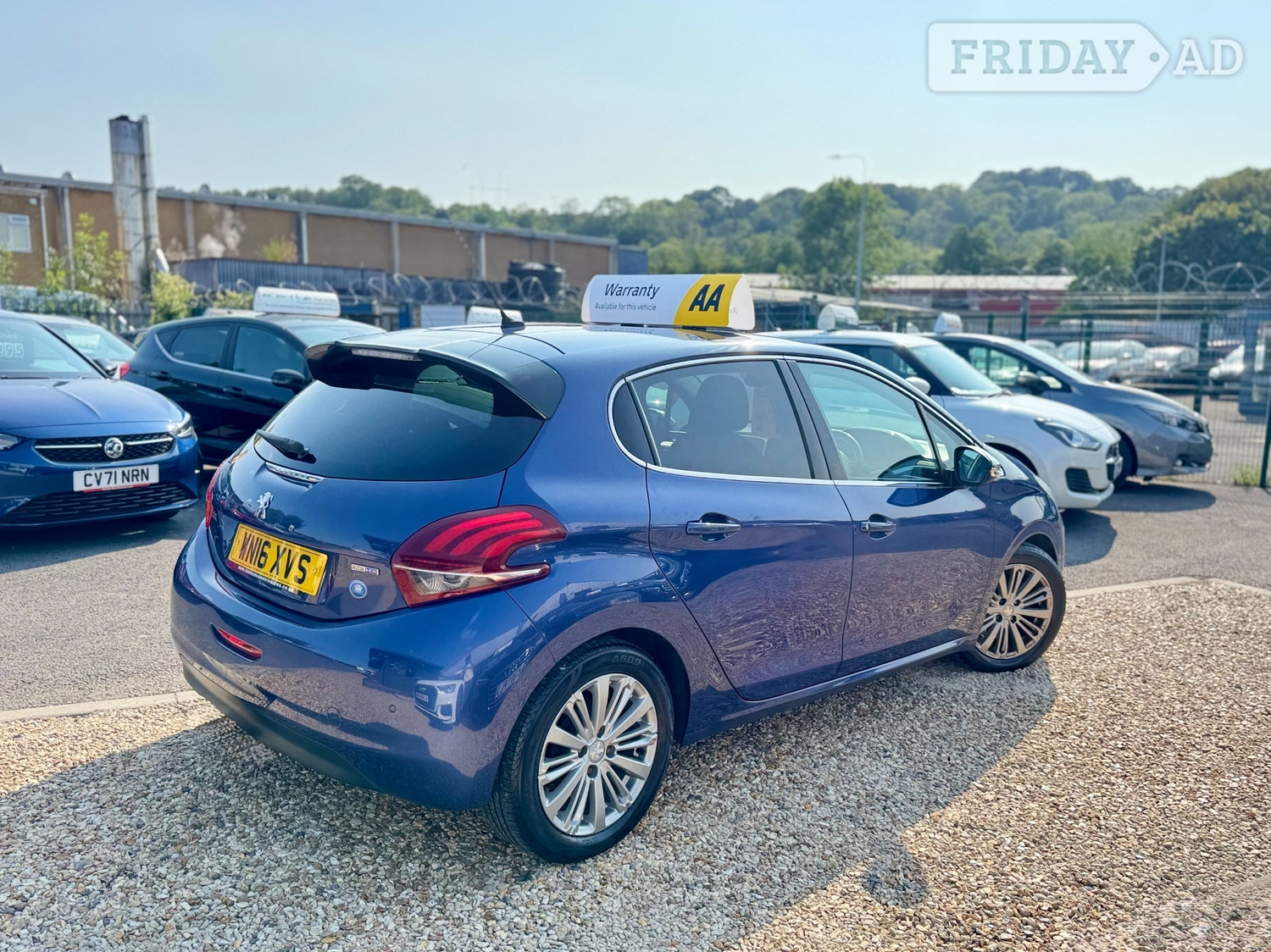 Peugeot 208 2016 - Cars