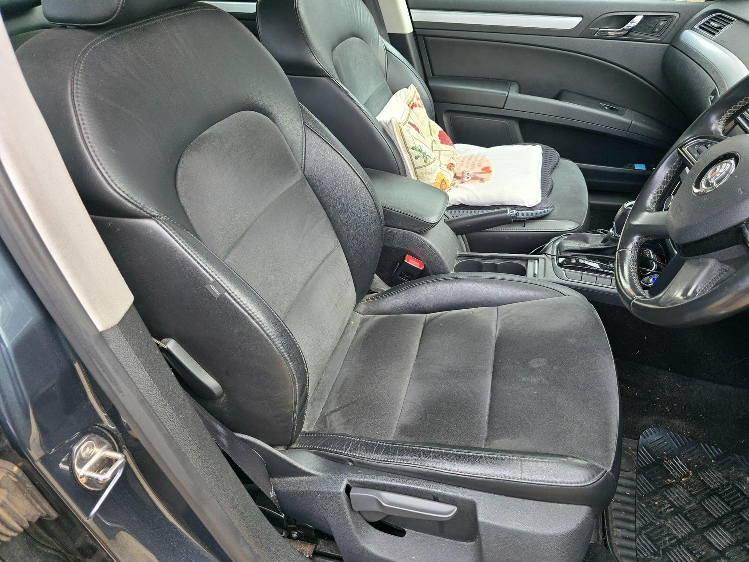 [ berth ]Skoda Superb