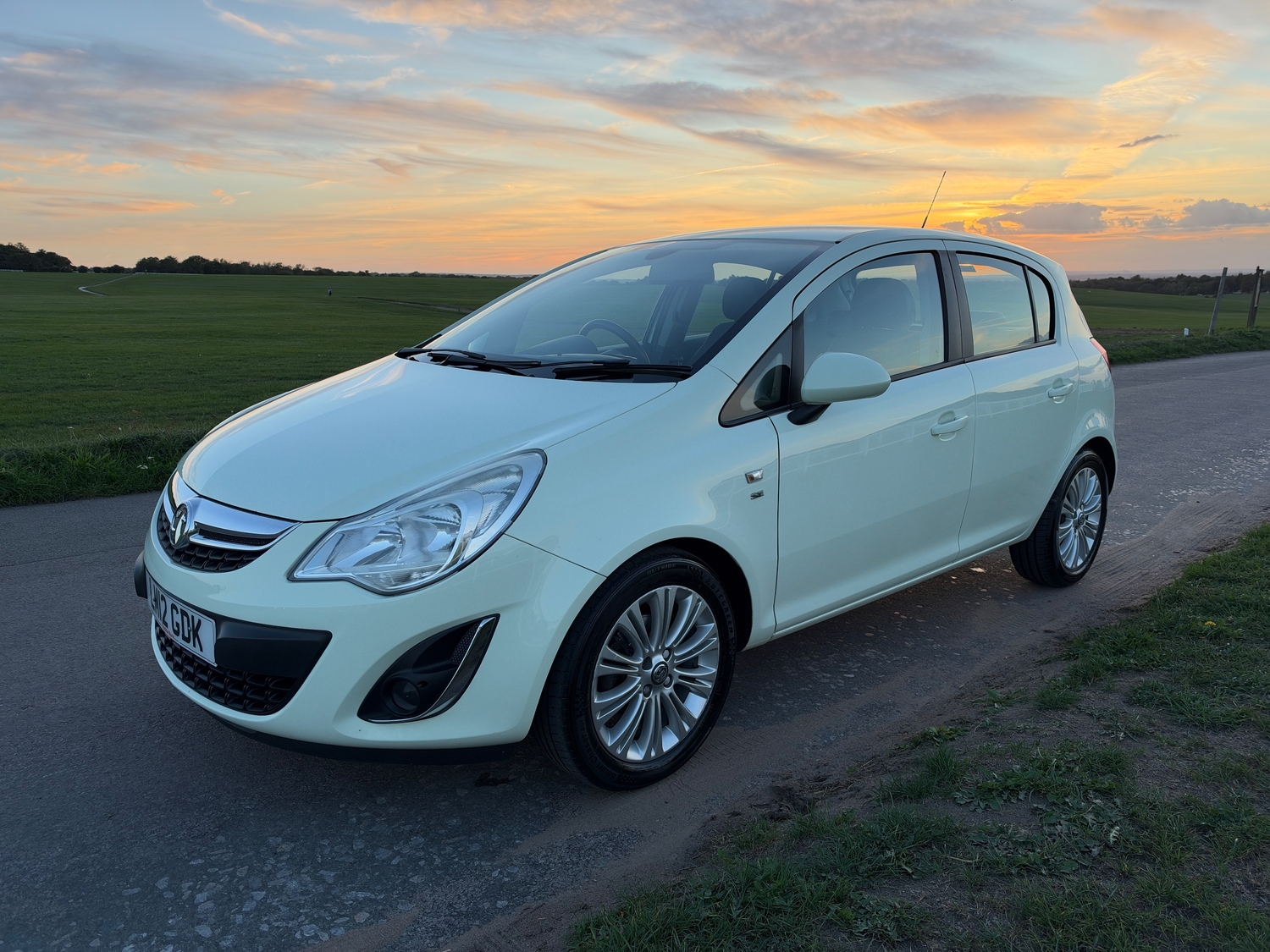 Vauxhall Corsa 2012 - Cars in Epsom