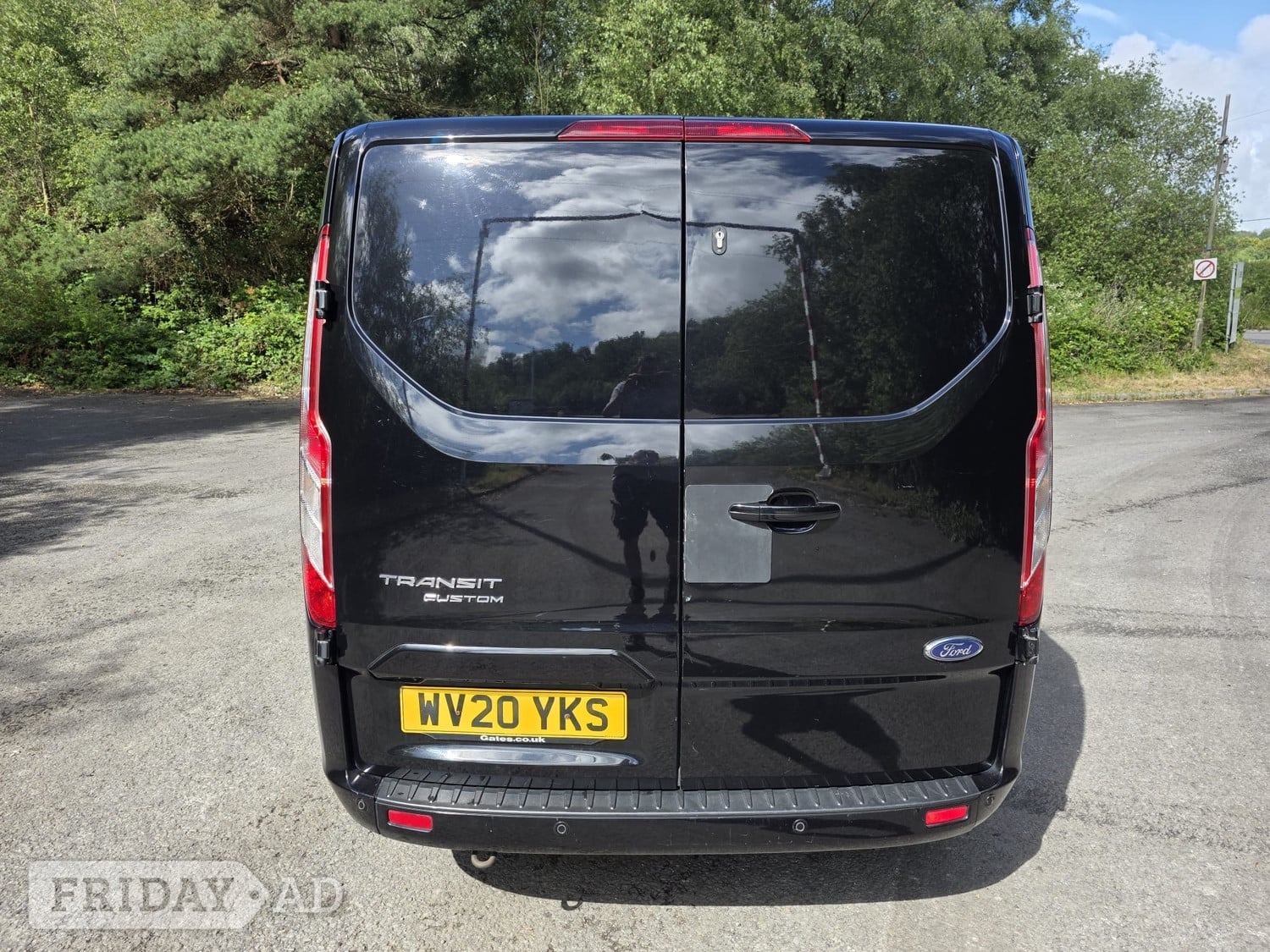 Ford Transit Custom 2020 - Vans & Commercial Vehicles in Wimborne