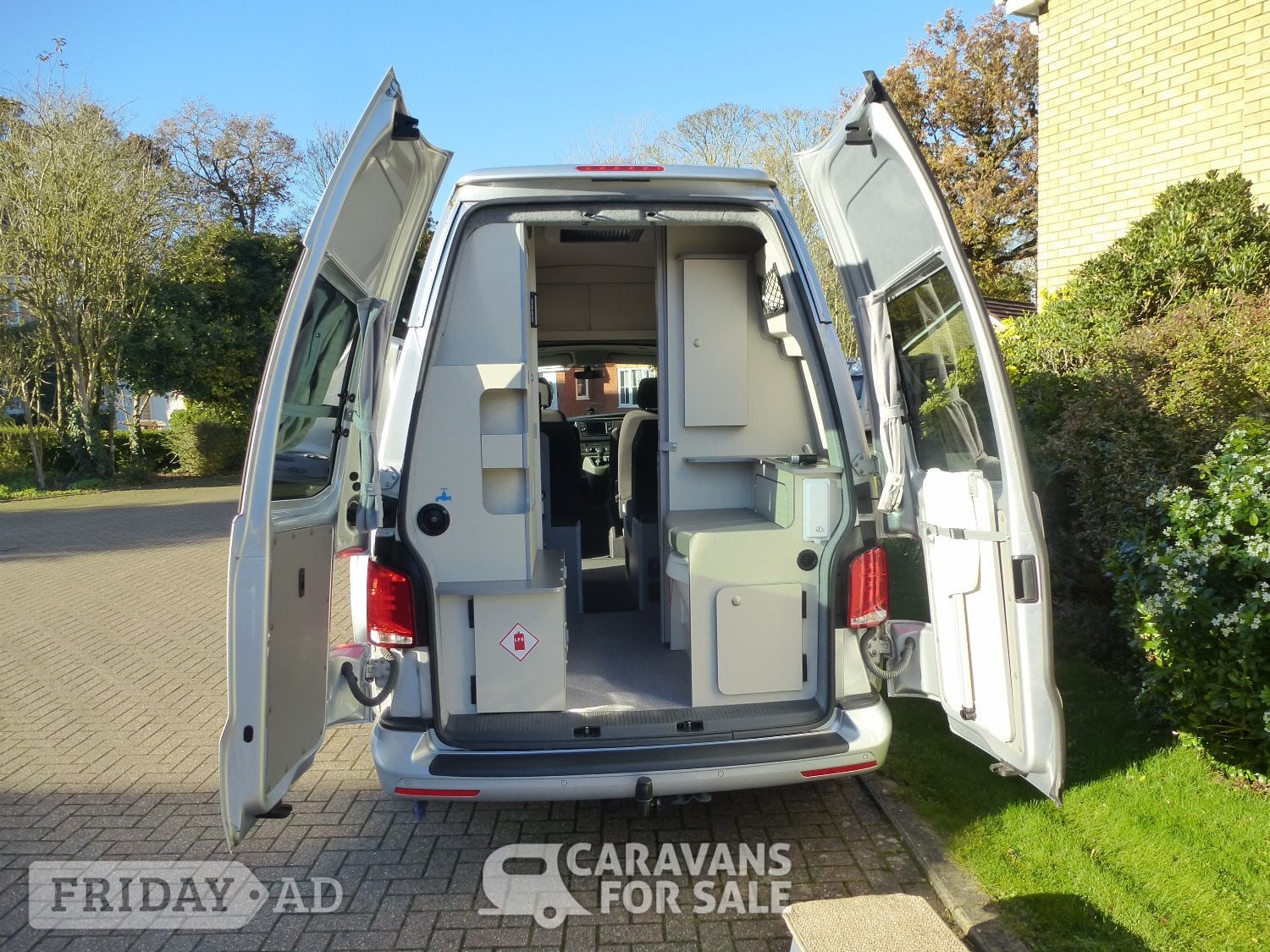 [ berth ]Volkswagen Transporter T6.1