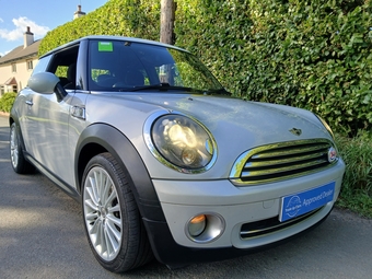 Mini Hatch 2009
