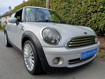 Mini Hatch 2009
