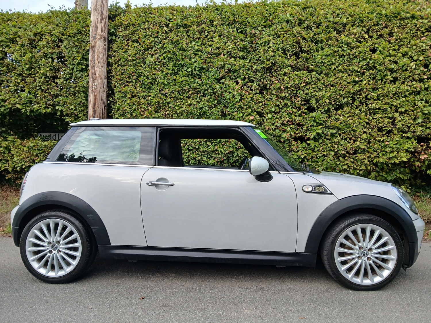 Mini Hatch 2009 - Cars