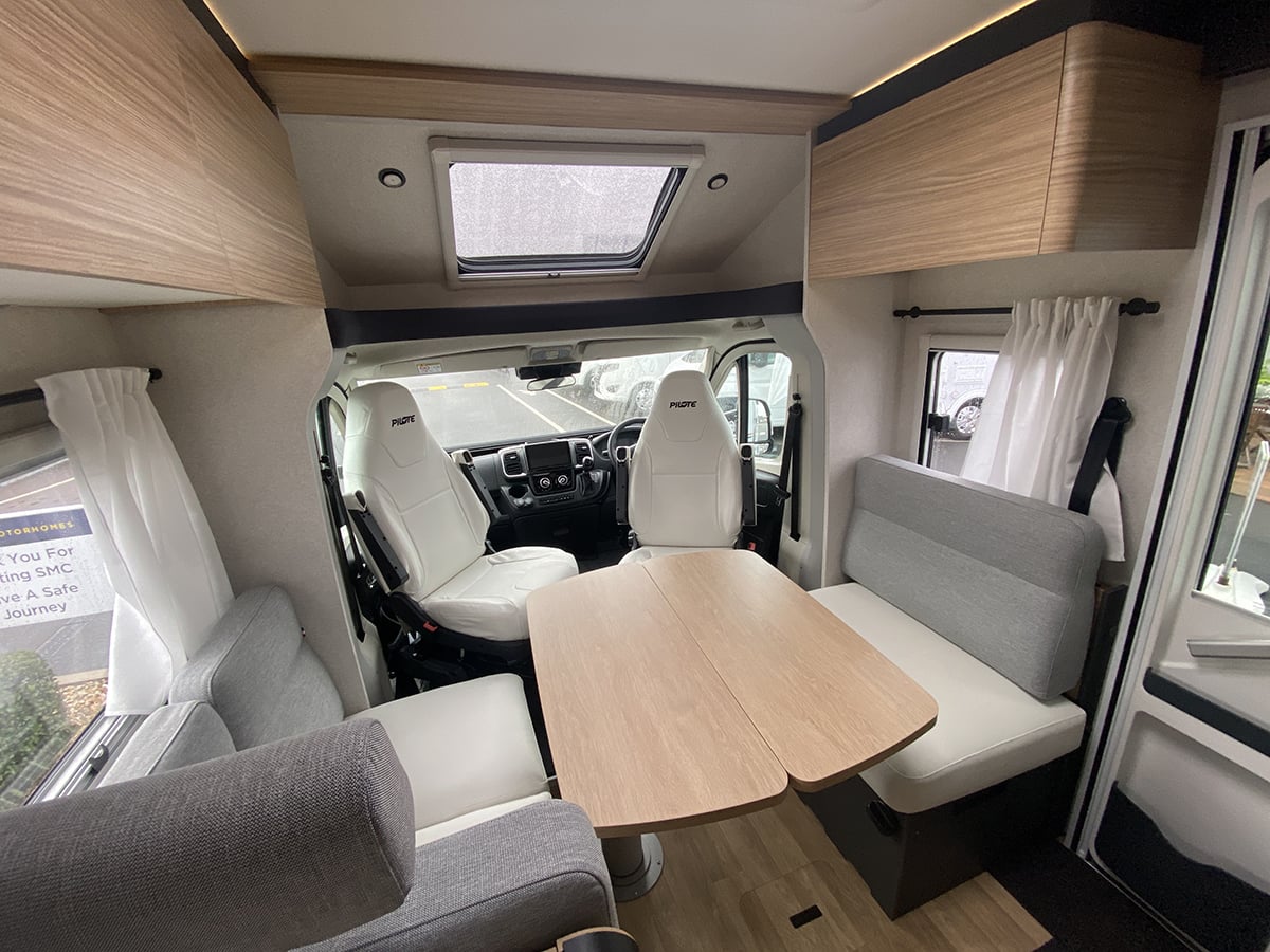 Pilote Evidence P740 FC 2026 for sale - Motorhomes & Caravans in Newark