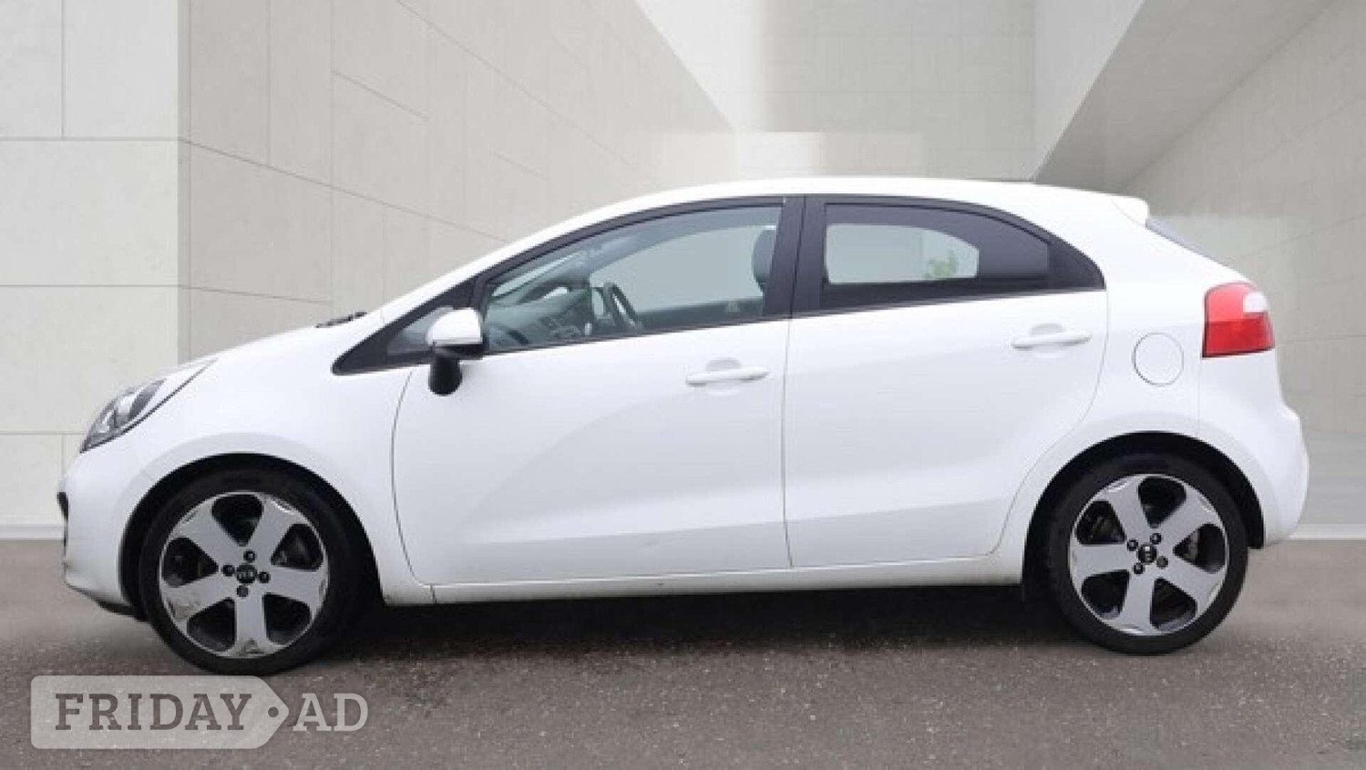 Kia Rio 2015 - Cars