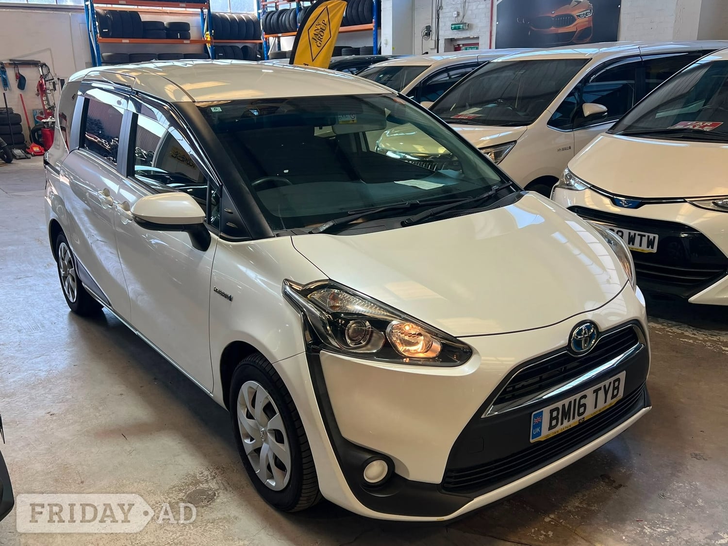 Toyota Sienta 2016 in Birmingham