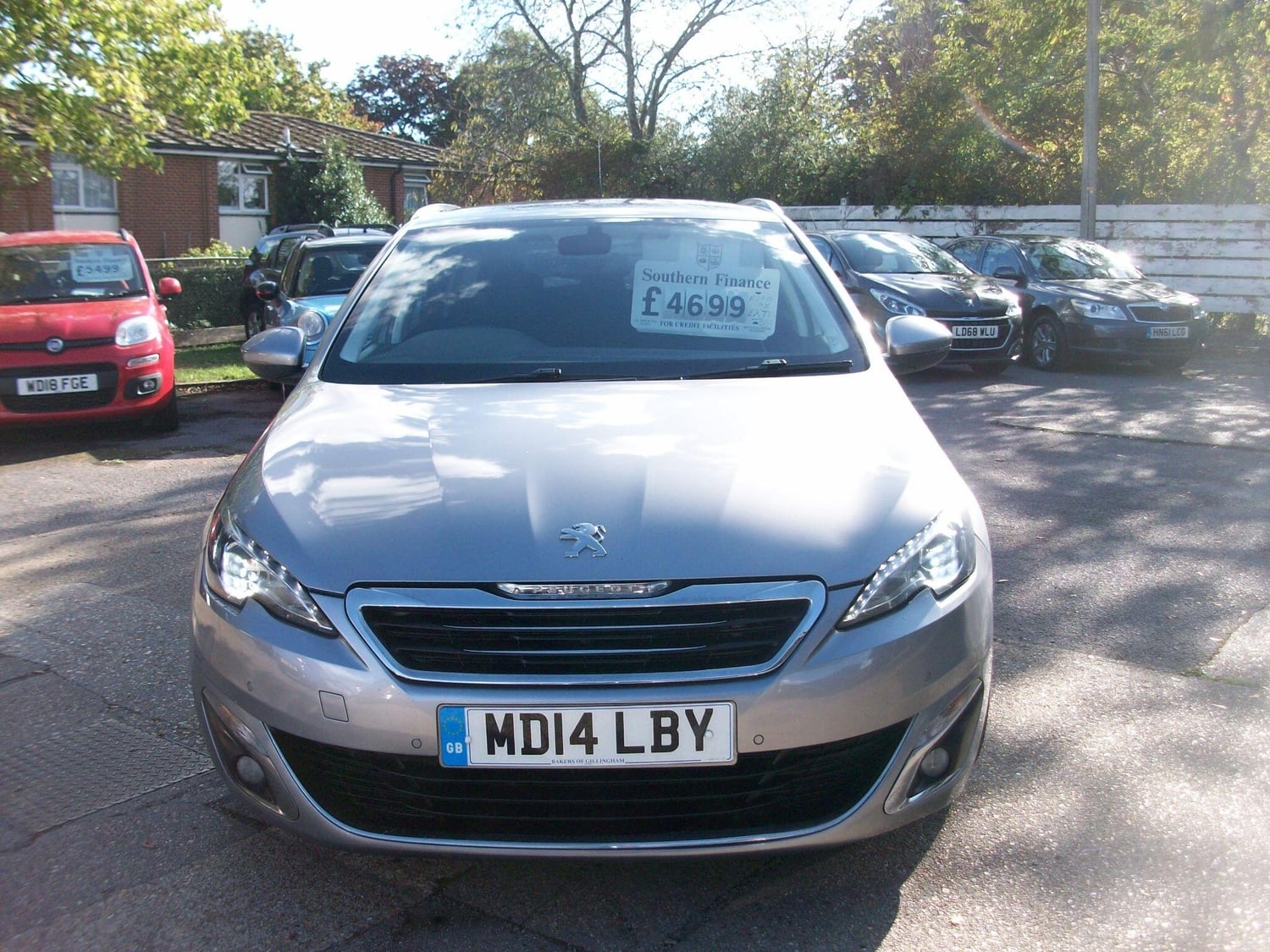 [ berth ]Peugeot 308 SW