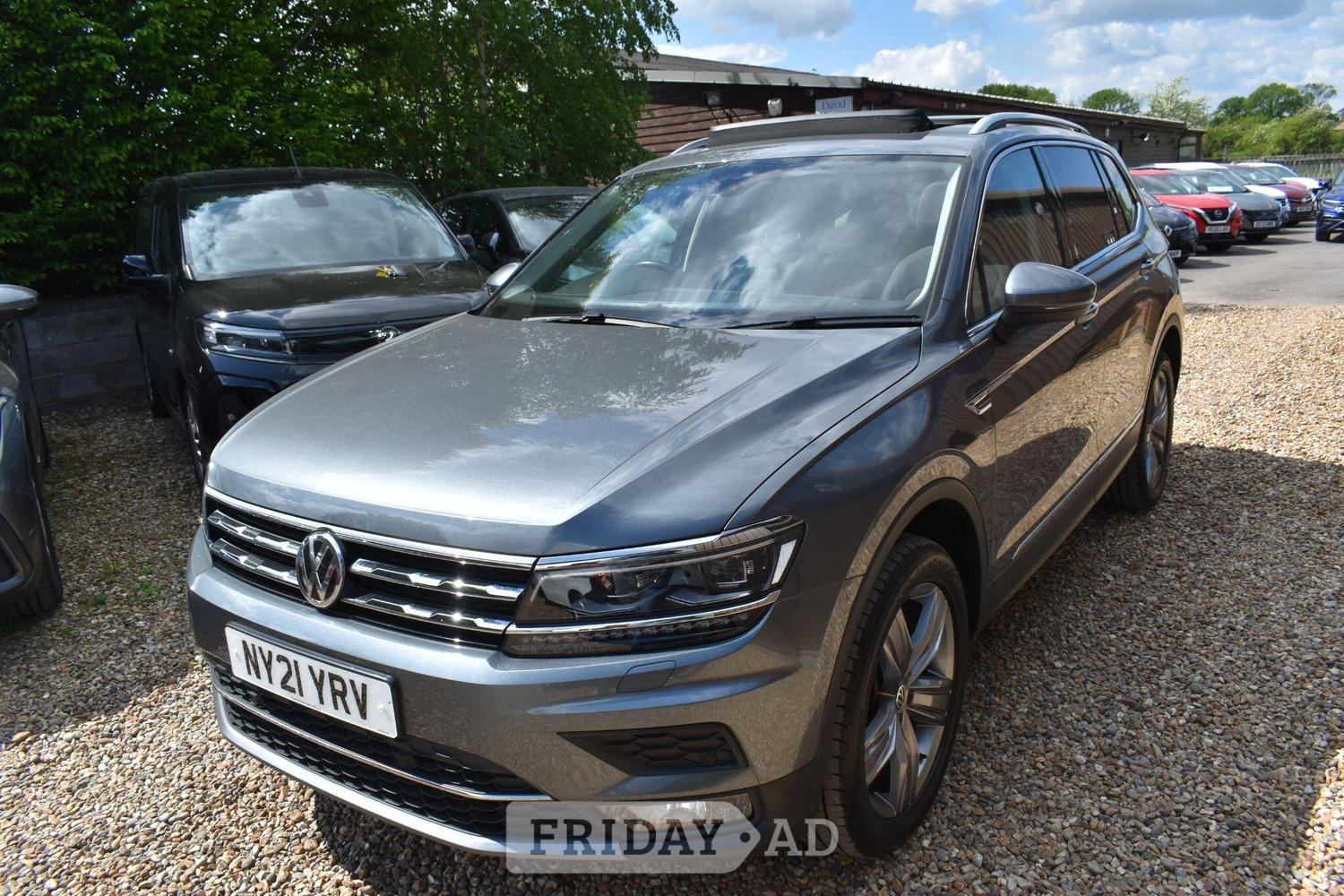 [ berth ]Volkswagen Tiguan