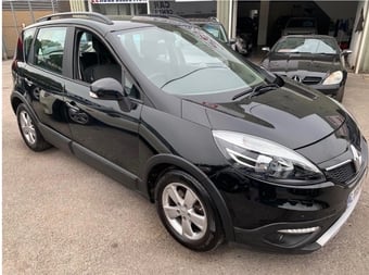 Renault Scenic XMOD 2015