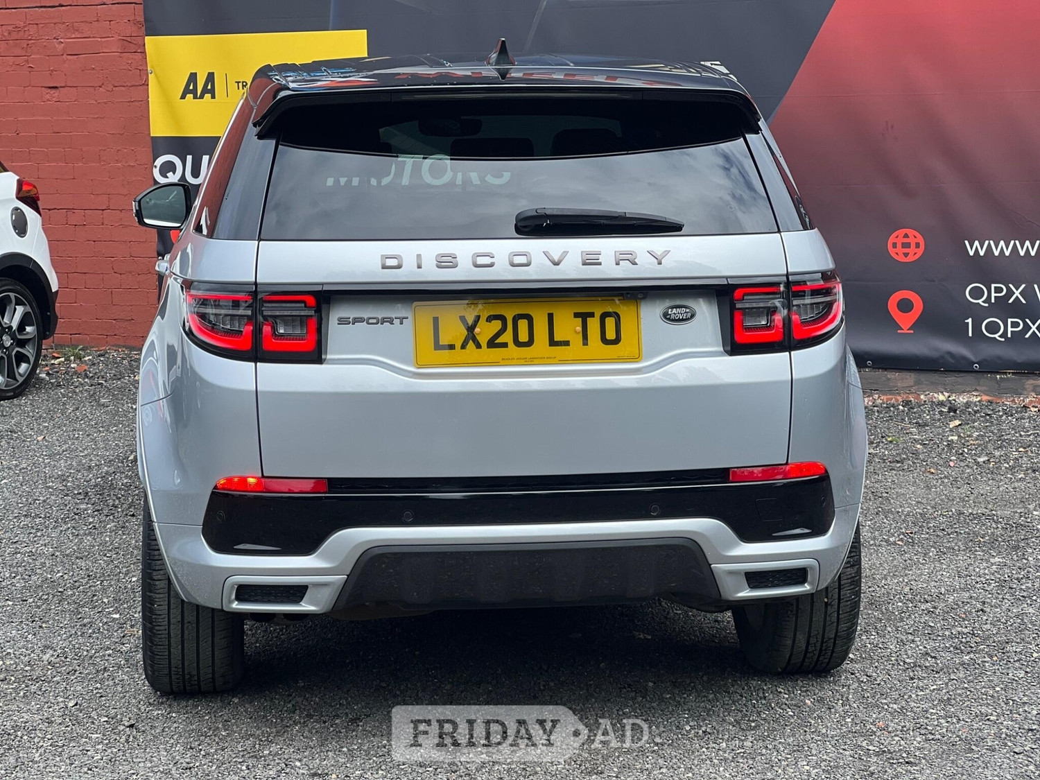 Land Rover Discovery Sport 2020 - Cars in Stalybridge