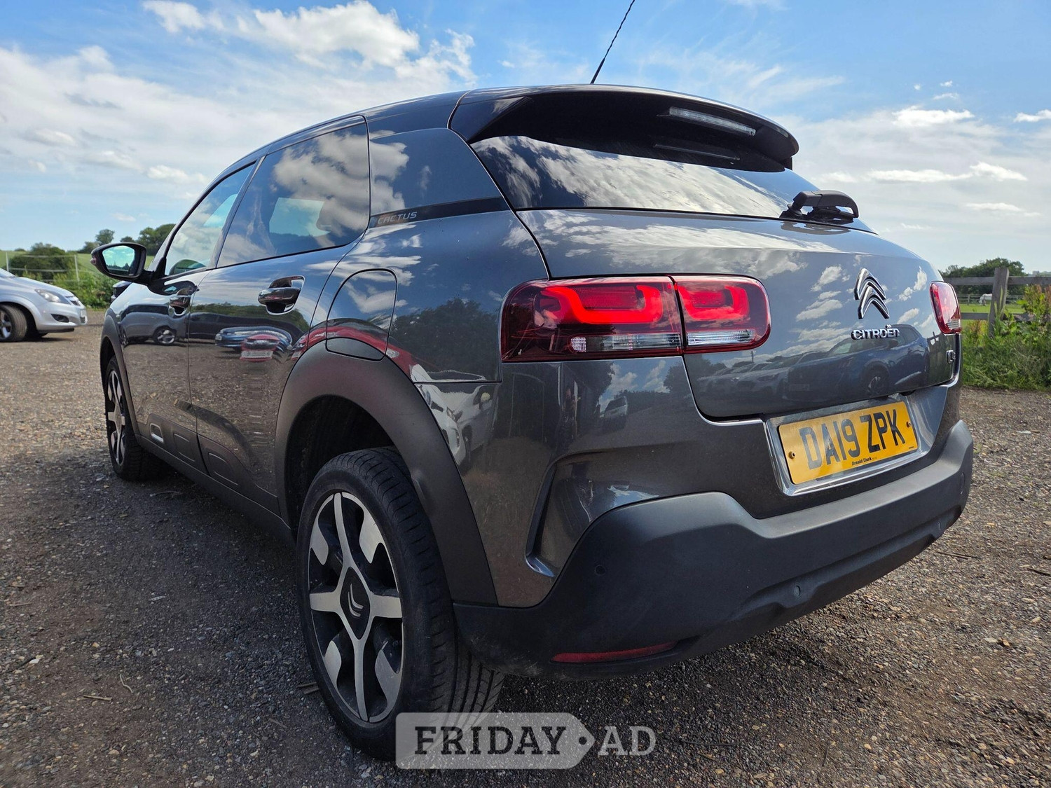 [ berth ]Citroen C4 Cactus