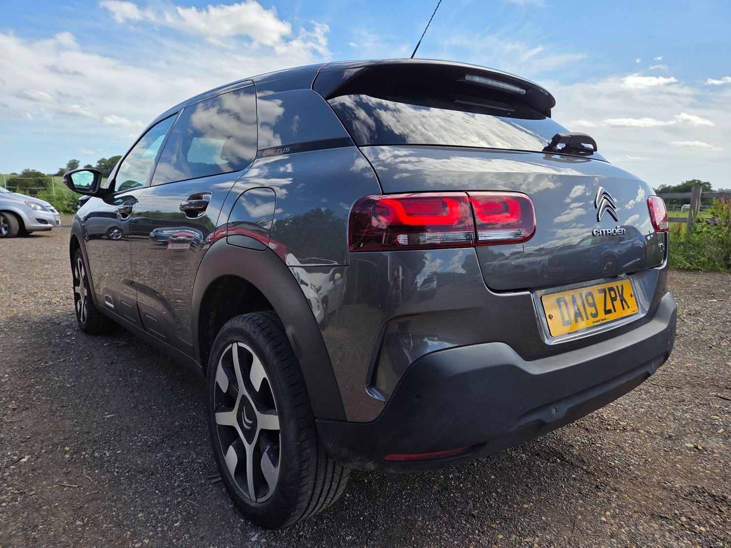 [ berth ]Citroen C4 Cactus
