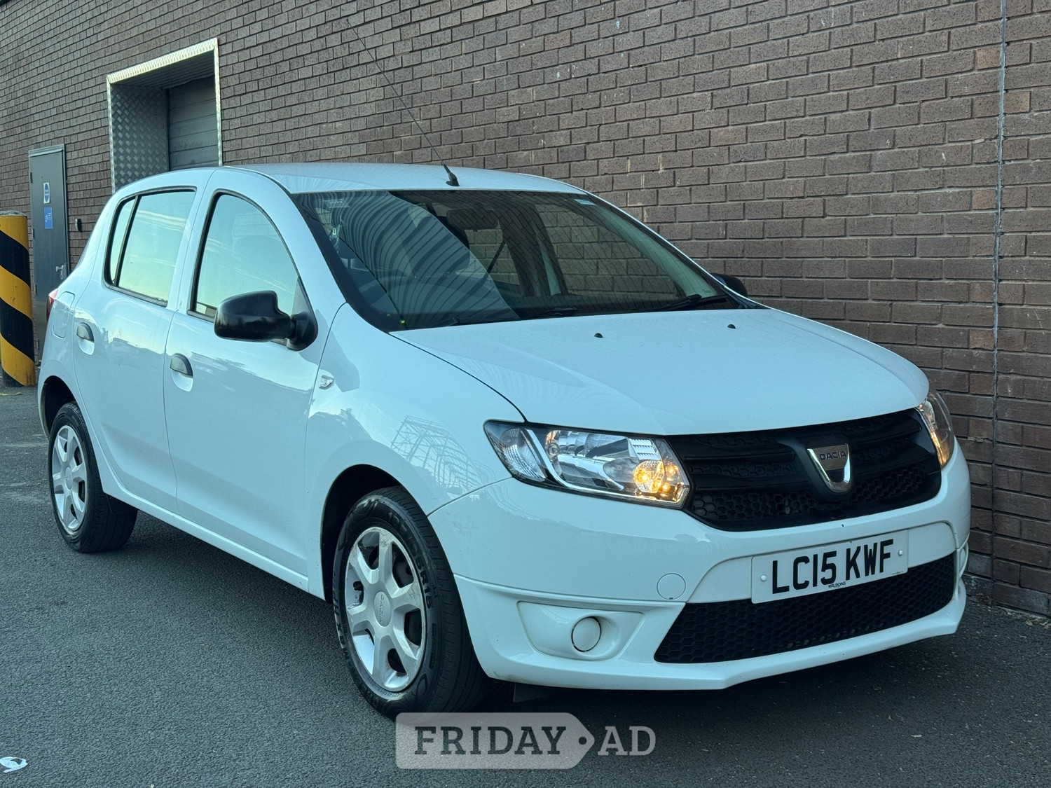 Dacia Sandero Ashford