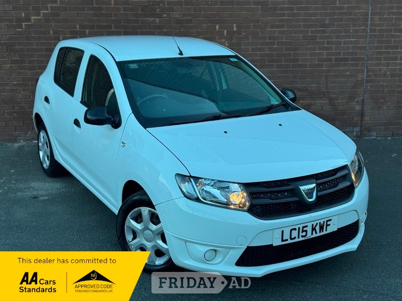Dacia Sandero 2015 in Ashford