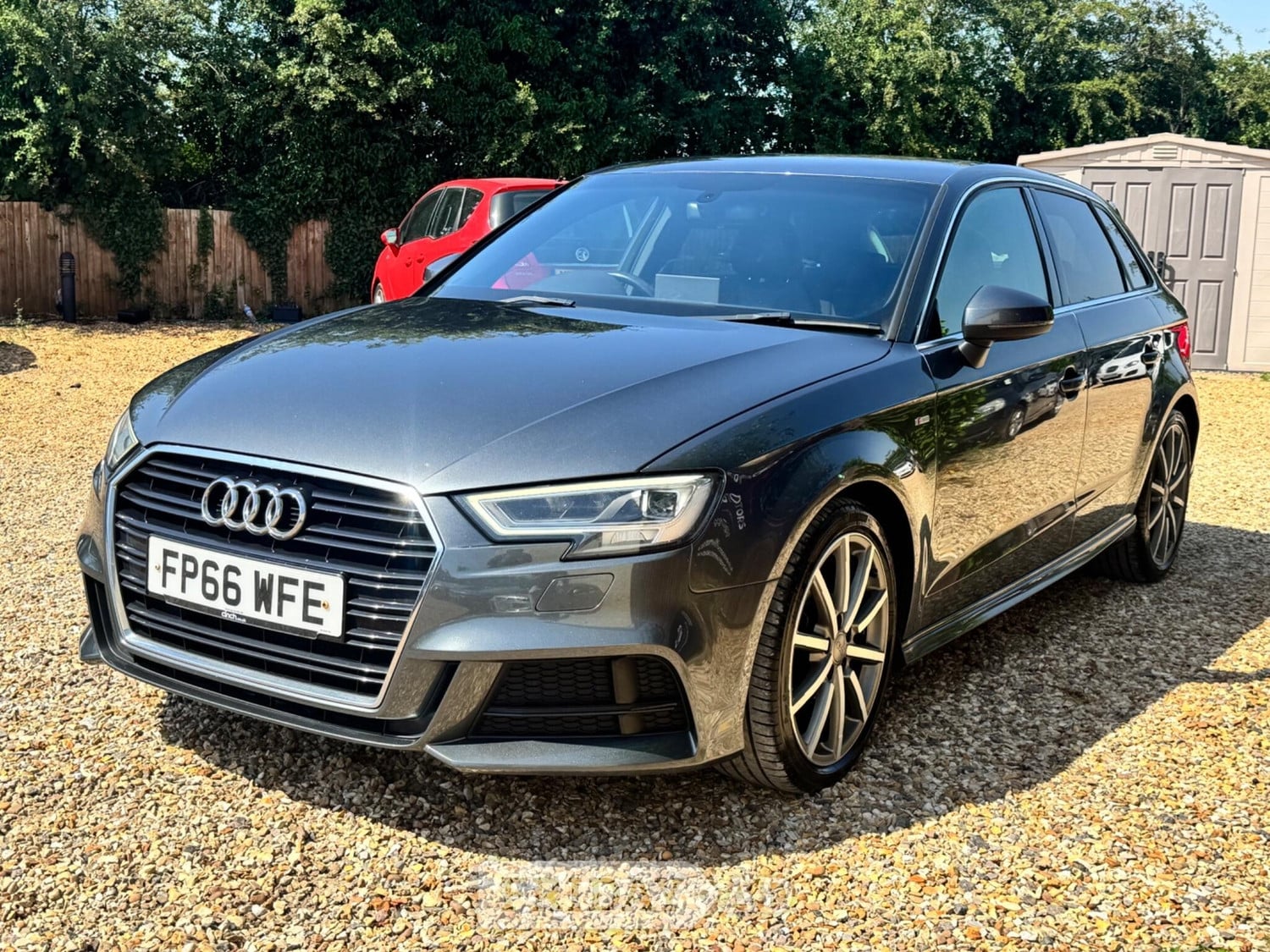 [ berth ]Audi A3
