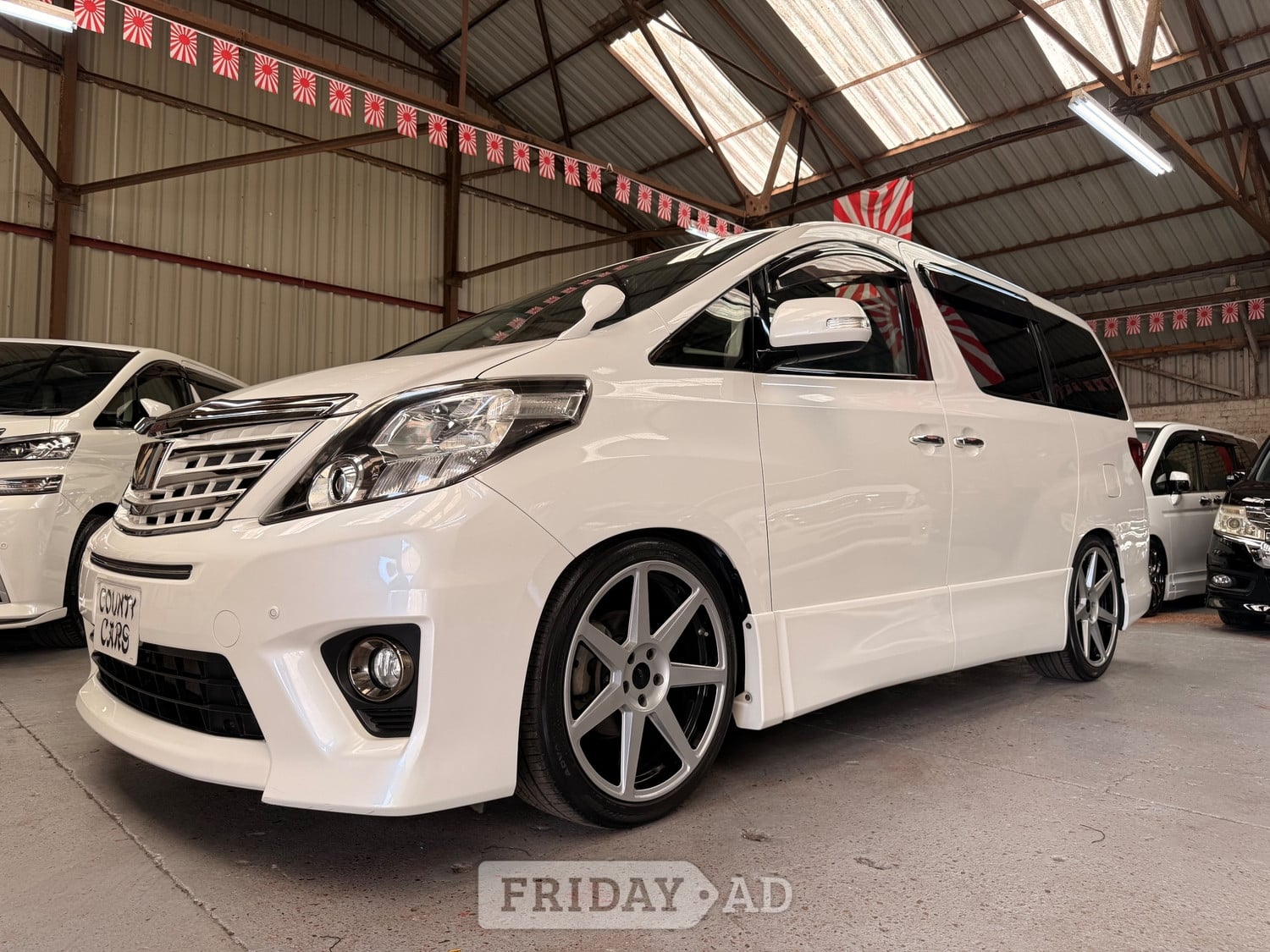 [ berth ]Toyota Alphard