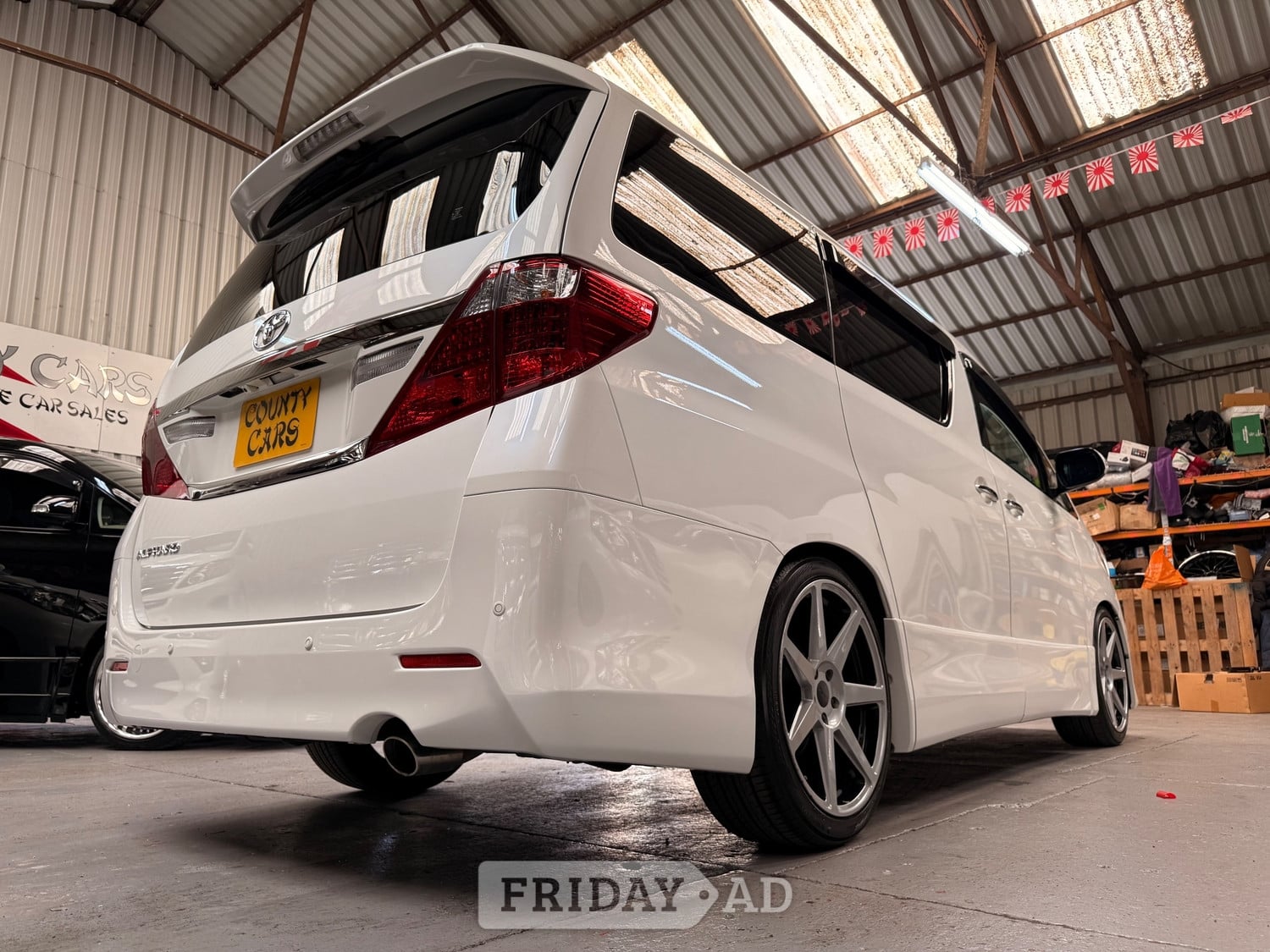 Toyota Alphard 2014 - Cars