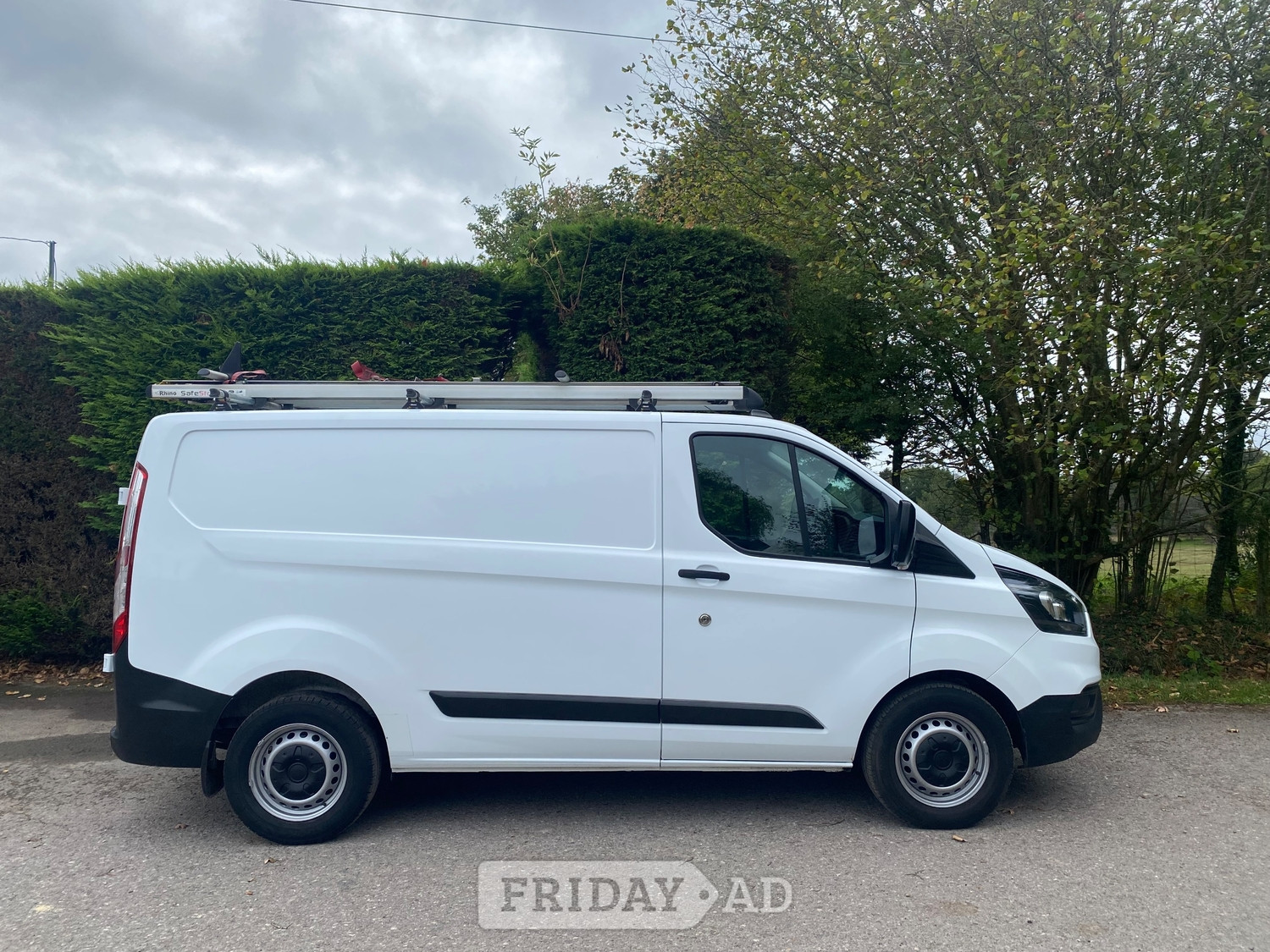 Ford Transit Custom 2021 - Vans & Commercial Vehicles