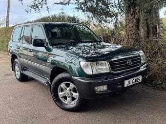 Toyota Land Cruiser 2000