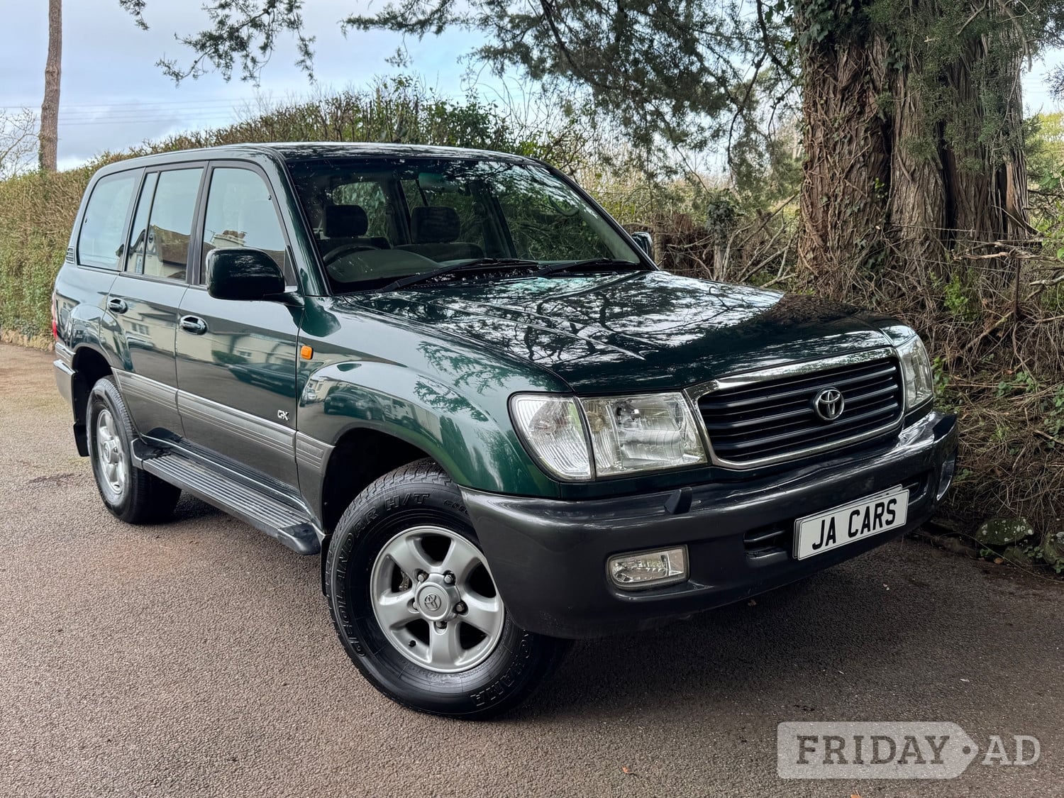 Toyota Land Cruiser 2000 in Exeter