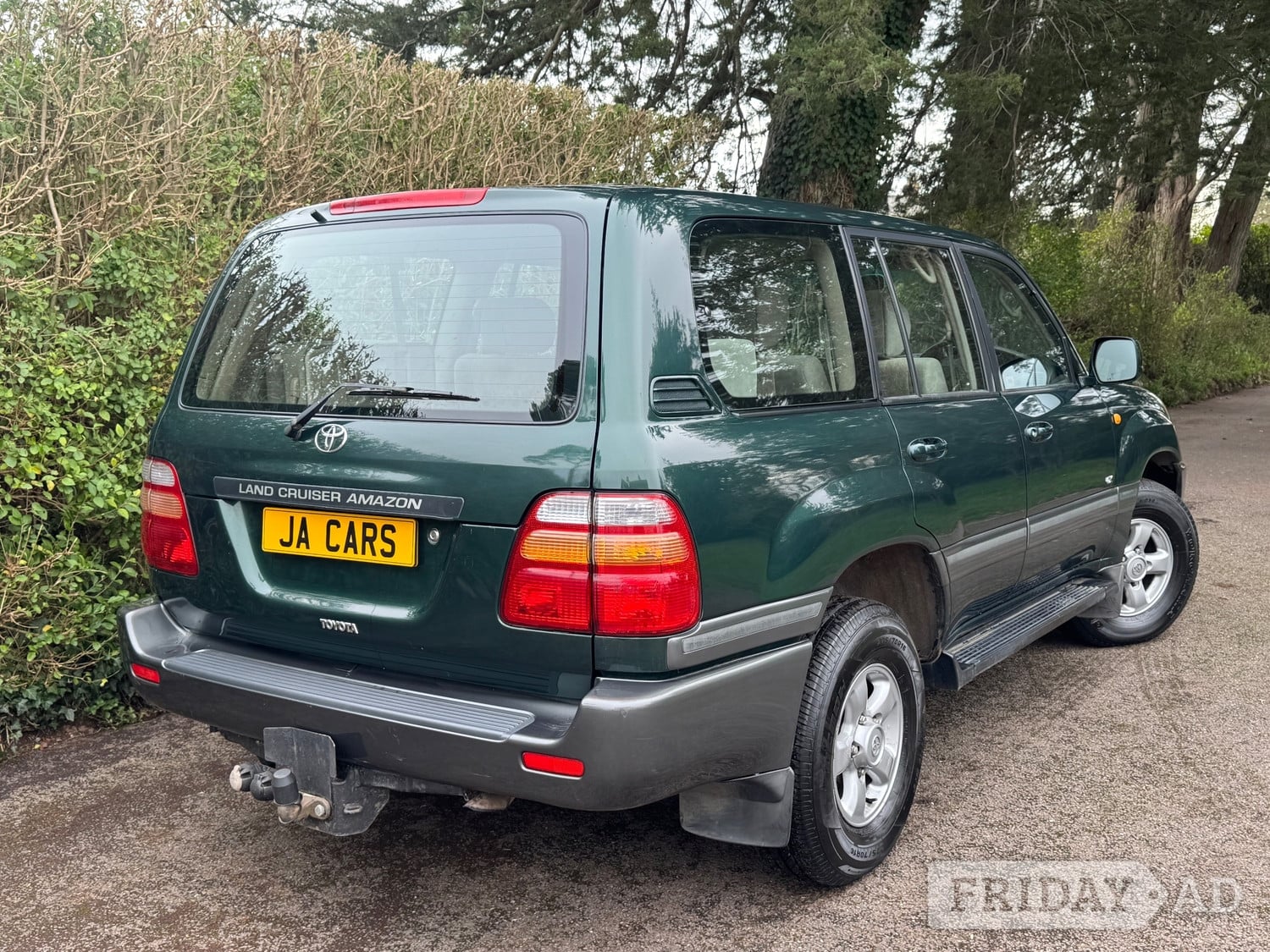 [ berth ]Toyota Land Cruiser