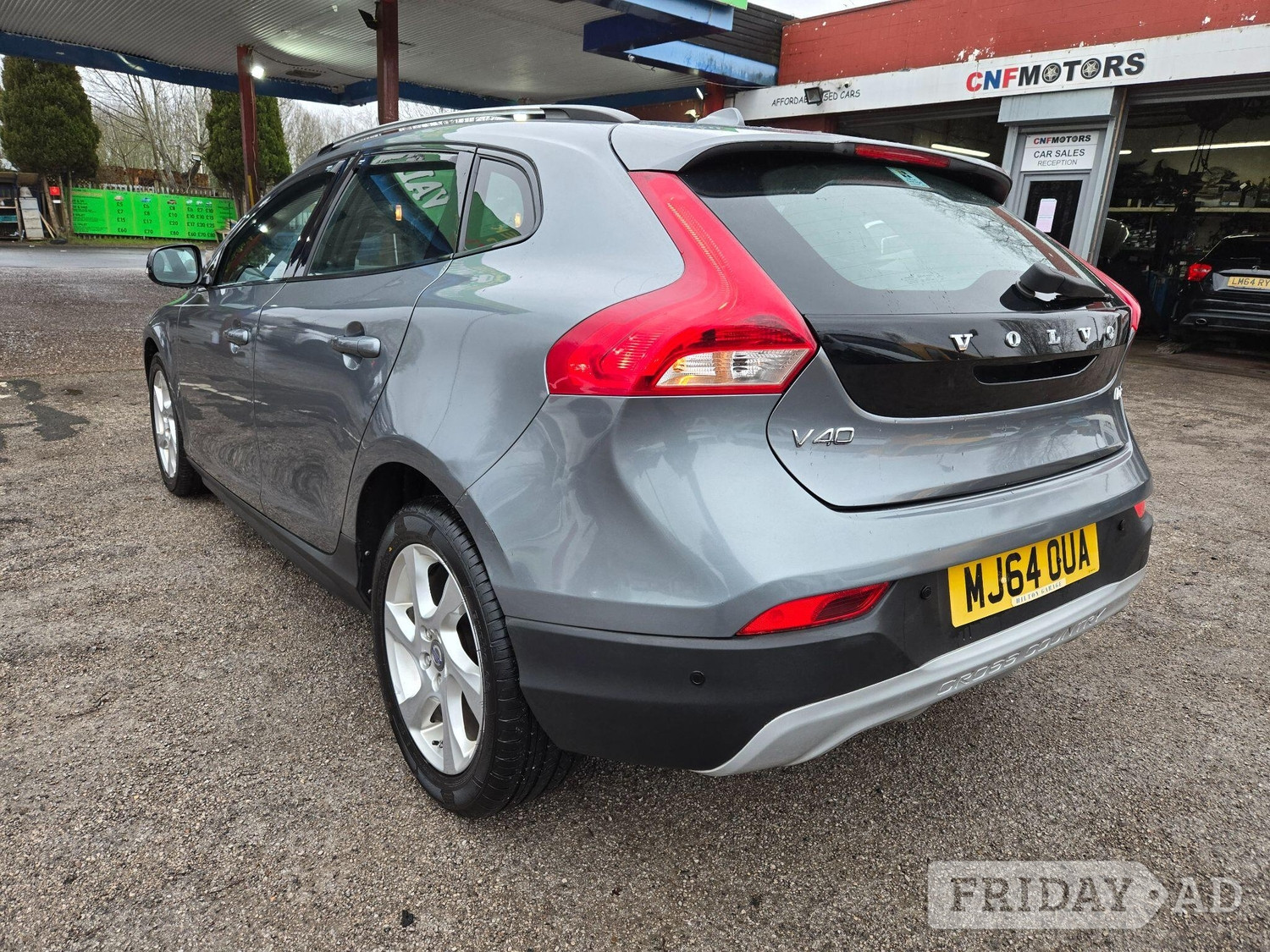 Volvo V40 Cross Country 2014 - Cars